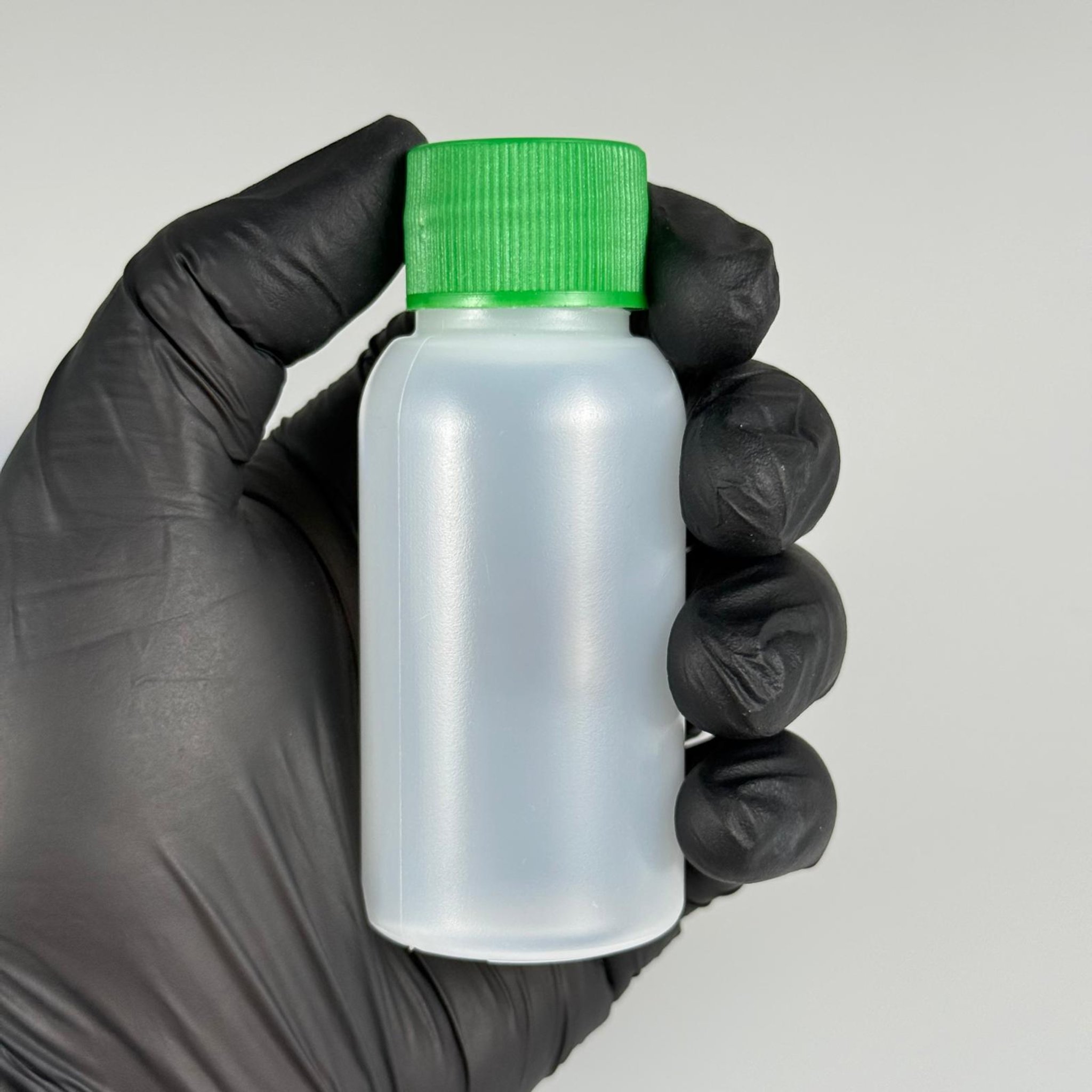 50 ML SIKILABİLİR YUMUŞAK POLİETİLEN PE PLASTİK ŞİŞE - CONTALI YEŞİL KAPAKLI - 50 cc sos, yağ, kartuş, mürekkep vb için boş şişeler