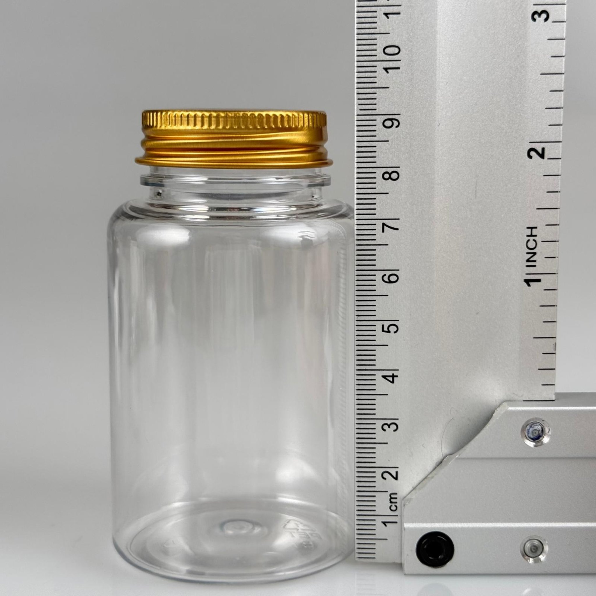 150 CC ŞEFFAF PET PUDRA ŞİŞESİ + KÖPÜK CONTALI GOLD METAL KAPAKLI + PUDRA TIPALI TAKIM - 150 ML PUDRA KUTUSU, EKO TUZLUK