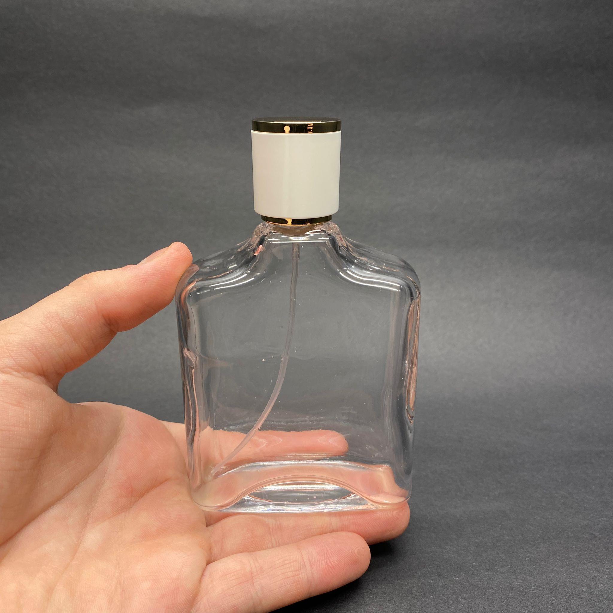 100 ML YASSI MODEL ZEUS PARFÜM ŞİŞESİ - SİYAH METAL SPREYLİ + GOLD BEYAZ KAPAKLI (AĞIZ 15 MM GEÇME KOLAY KAPAMA) !!DEFOLU ŞİŞE ÇIKABİLİR, FİYAT UYGUN TUTULMUŞTUR!!