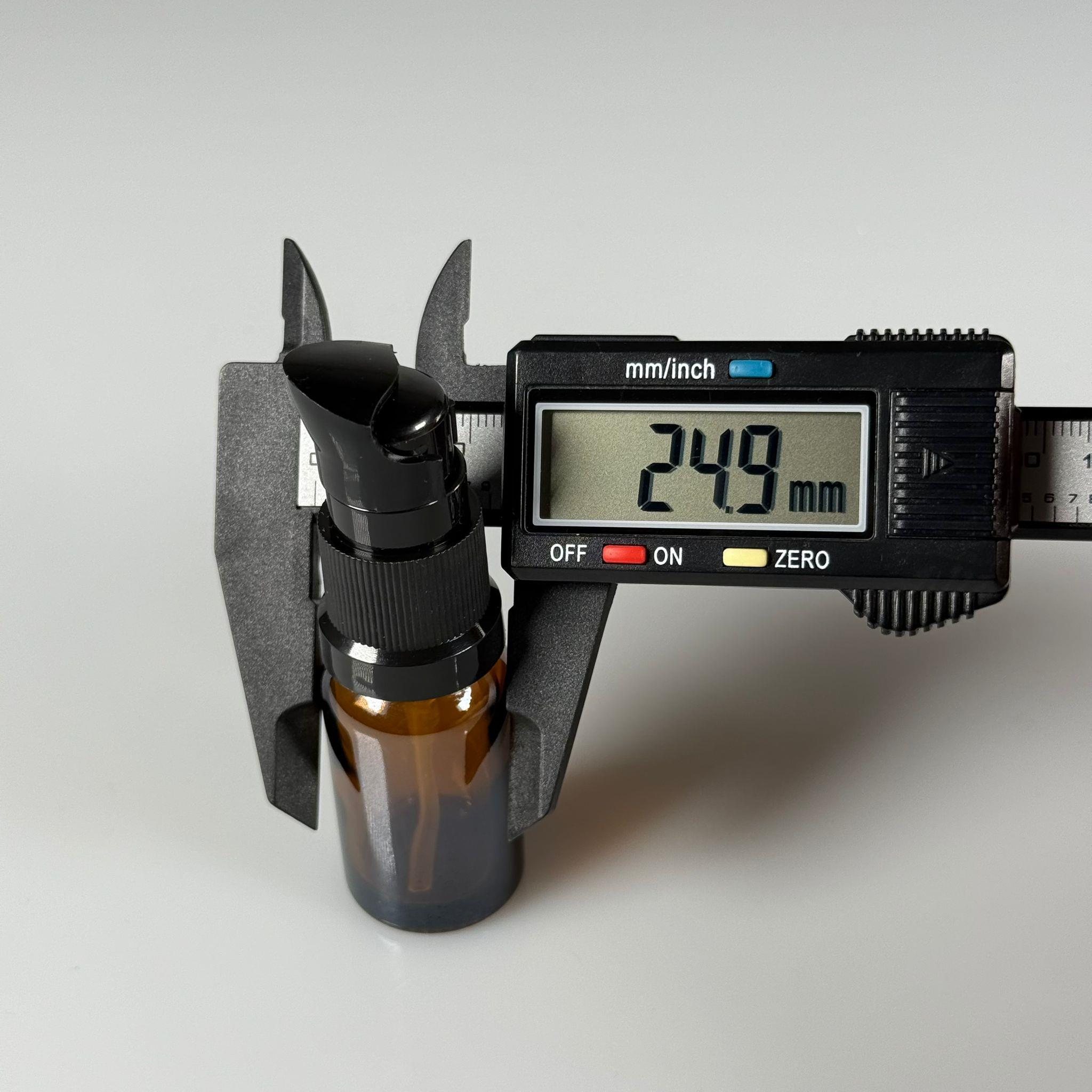 10 CC AMBER CAM ŞİŞE - SIZDIRMAZ ETEKLİ SİYAH LOSYON POMPALI TAKIM - 10 ML LOSYON ŞİŞESİ - YAĞ, KREM GİBİ YOĞUN KIVAMLI SIVILAR İÇİN CAM AMBALAJ