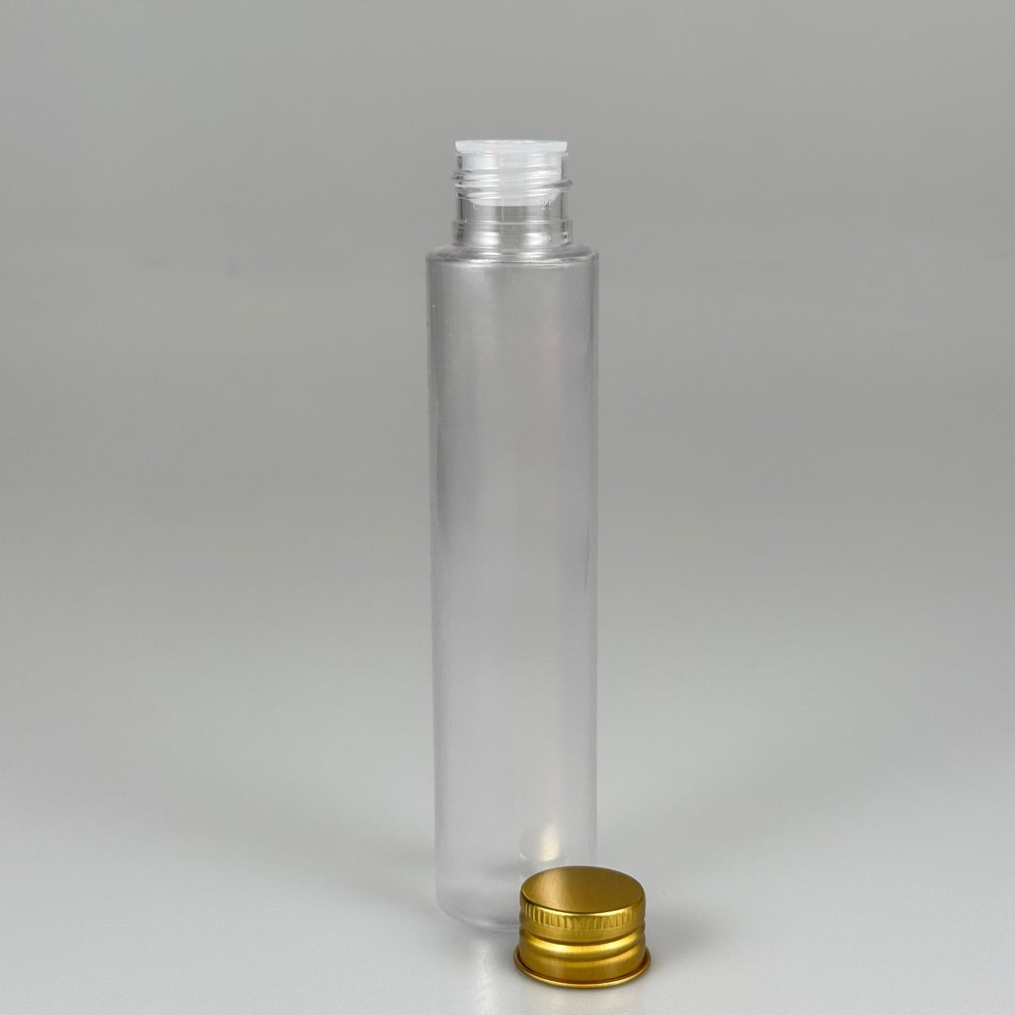 100 CC UZUN SİLİNDİR BUĞULU PET ŞİŞE ( 24 GR - 24 AĞIZ ) + KÖPÜK CONTALI GOLD METAL ALÜMİNYUM KAPAK + KOLONYA TIPALI TAKIM - 100 ML BİBERİYE SUYU, LAVANTA YAĞI, SAÇ SERUM, TONİK VB İÇİN PLASTİK KOZMETİK AMBALAJLARI