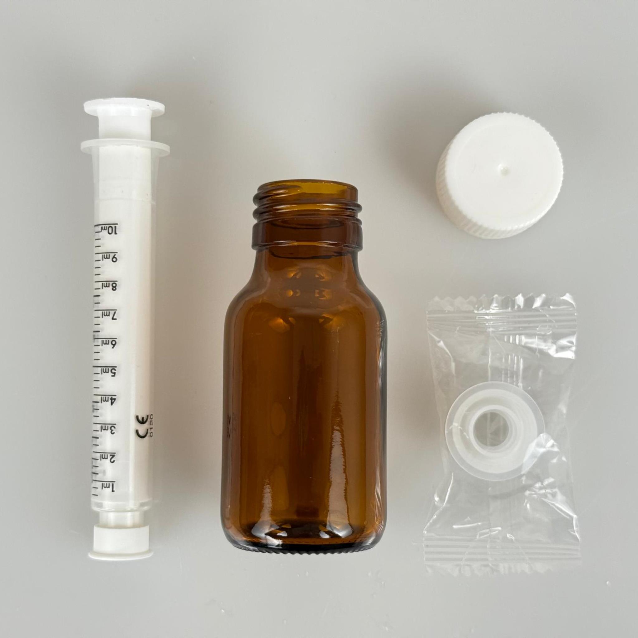 50 ML CAM ECZA ŞİŞESİ + 10 ML DOZAJ PİPETİ + DOZAJ TIPASI + CONTALI PLASTİK KAPAK TAKIM