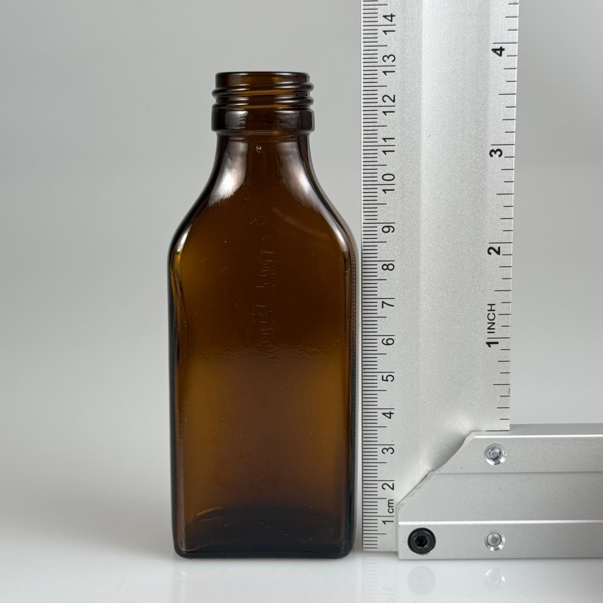 100 CC AMBER YASSI CAM ŞİŞE KAPAKSIZ (28 AĞIZ) - 100 ML YASSI AMBER CAM ŞİŞE