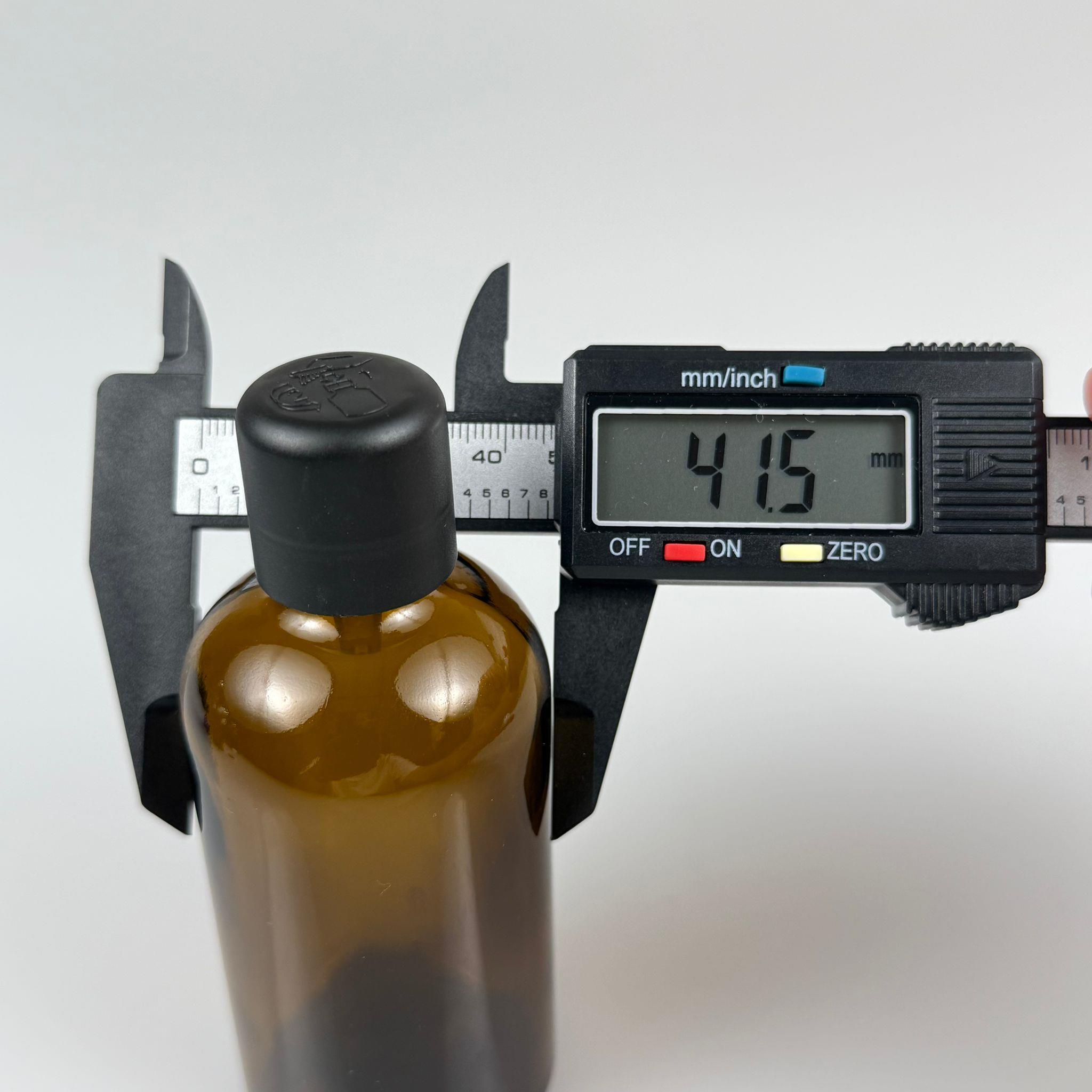 100 CC AMBER CAM ŞİŞE + İÇTEN DAMLALIKLI ÇOCUK KİLİTLİ SİYAH KAPAK - KAHVERENGİ 100 ML KİLİT KAPAKLI DAMLATMALI ŞİŞE