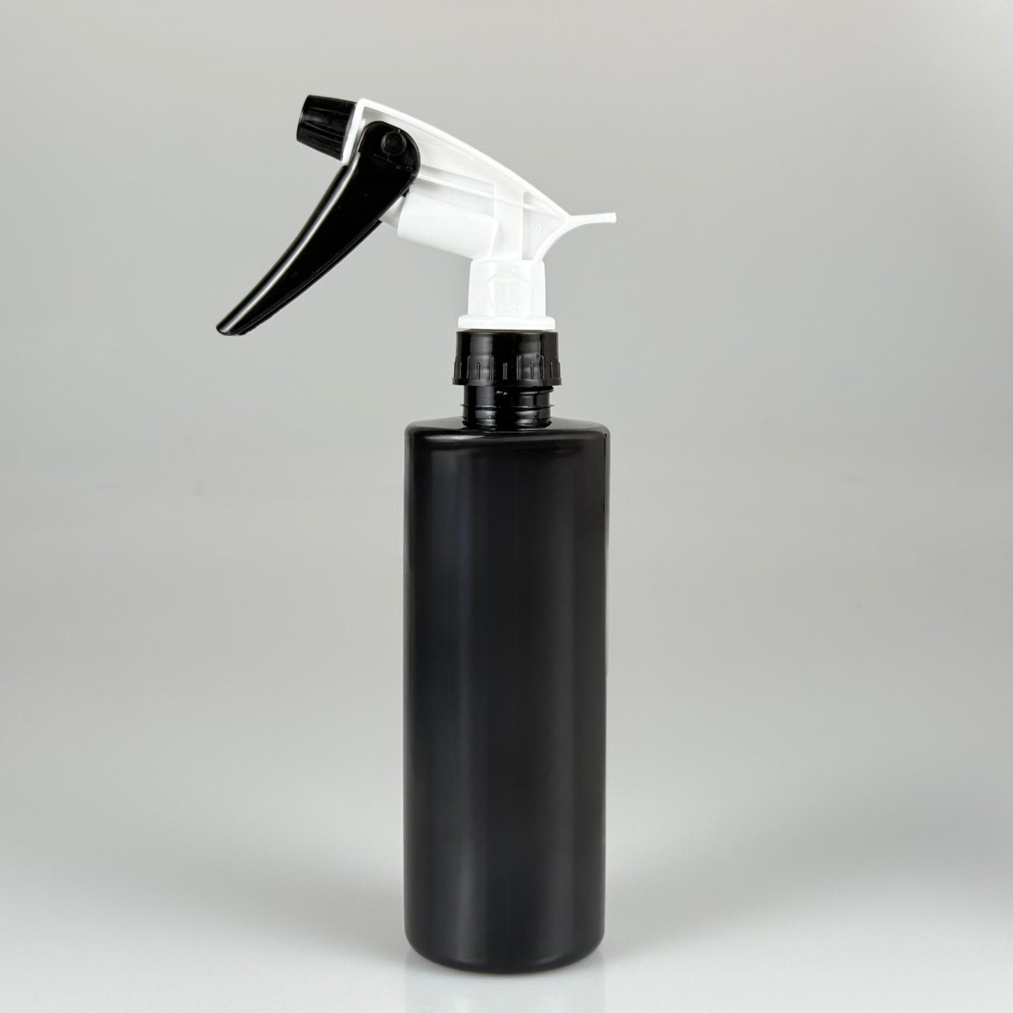 400 CC PET OTO BAKIM ŞİŞESİ - BÜYÜK SİYAH BEYAZ DOZAJLI KİMYASALA DAYANIKLI TRİGER TETİK SPREYLİ - 400 ML KİMYASALA DAYANIKLI PLASTİK ŞİŞE - 0,4 LT PET ŞİŞE - SİYAH OTO TEMİZLİK ŞİŞESİ