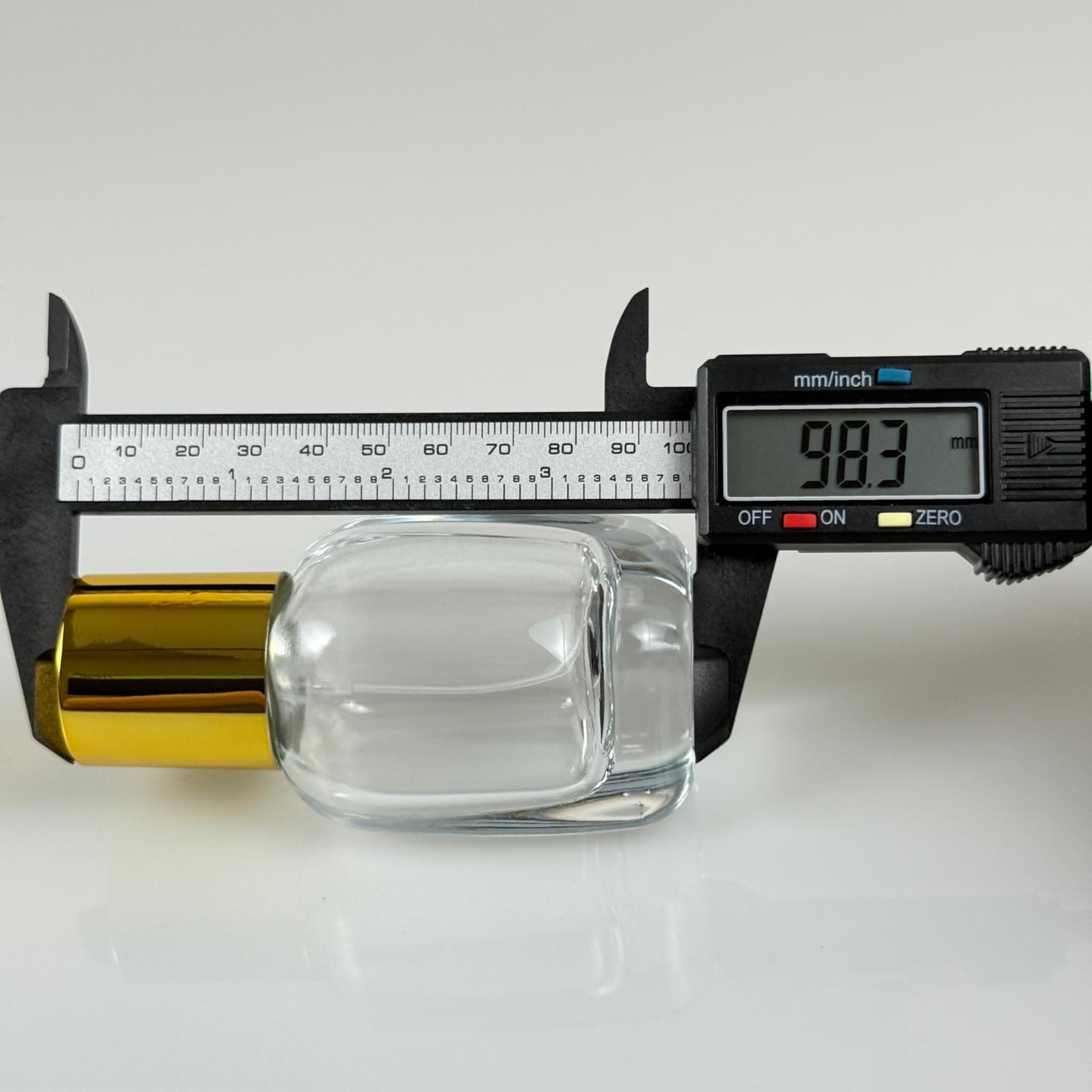 50 ML SİLİNDİR MODEL CORE PARFÜM ŞİŞESİ - GOLD METAL SPREYLİ + GOLD GENİŞ KAPAKLI (AĞIZ 15 MM GEÇME KOLAY KAPAMA)