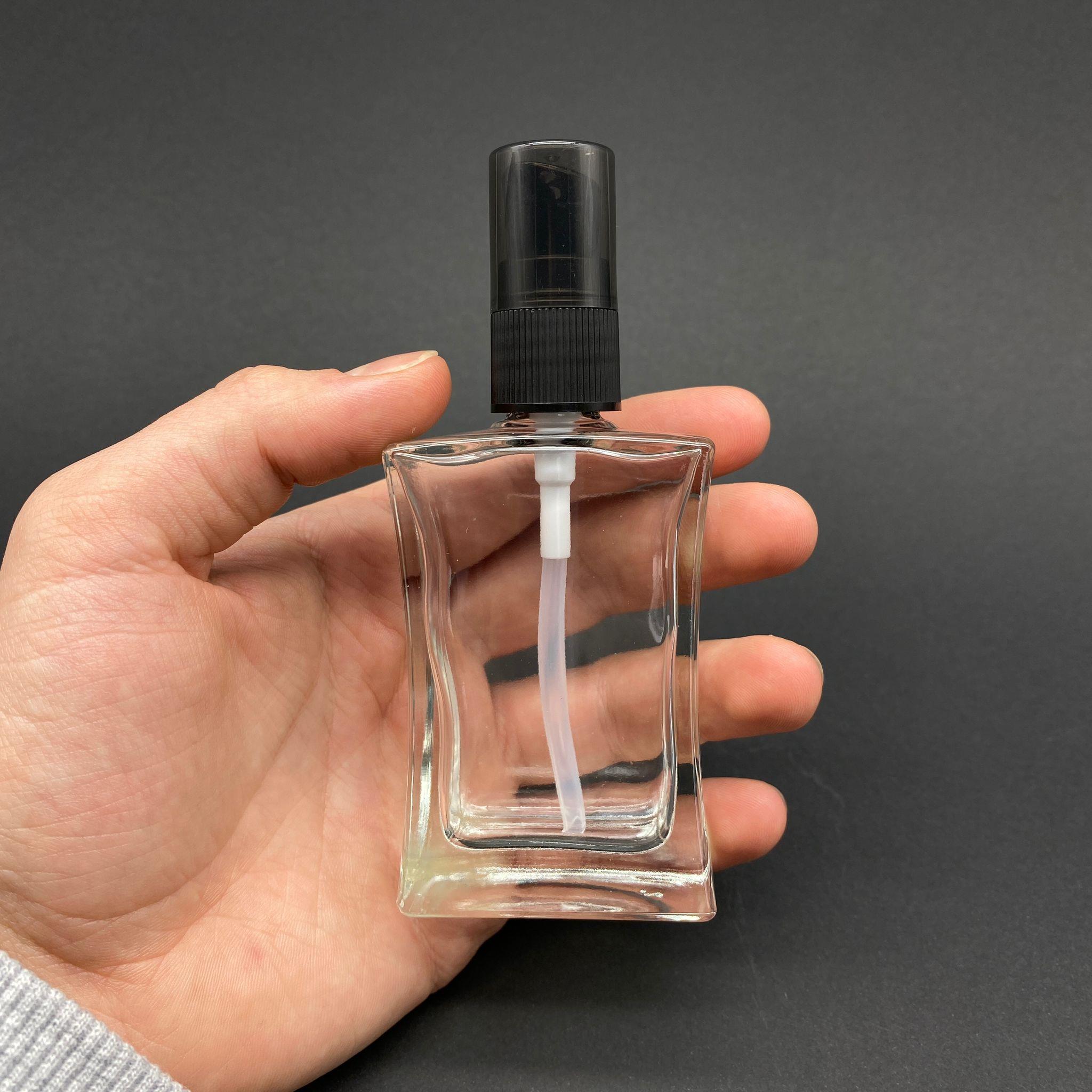 50 CC KÖŞELİ CAM ŞİŞE SİYAH LOSYON POMPALI TAKIM - 50 ML LOSYON ŞİŞESİ - 1. KALİTE İTHAL CAM