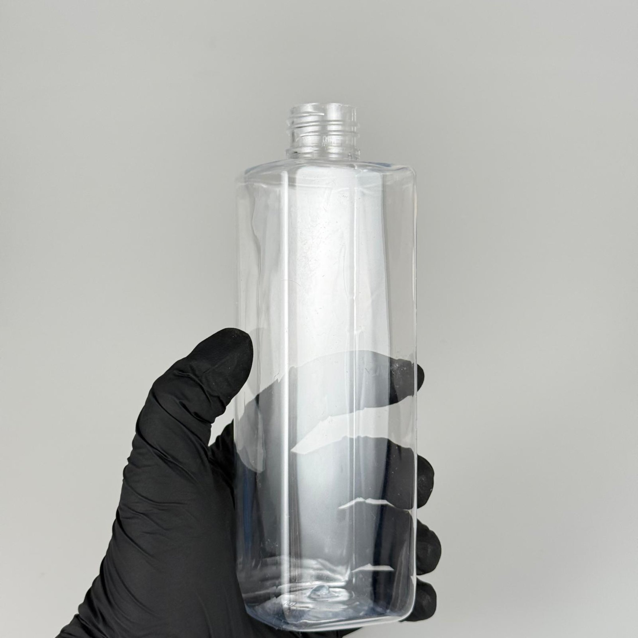 300 CC KARE PET ŞİŞE (31 GR) KAPAKSIZ (24 AĞIZ) - 300 ML KÖŞELİ PLASTİK ŞİŞE