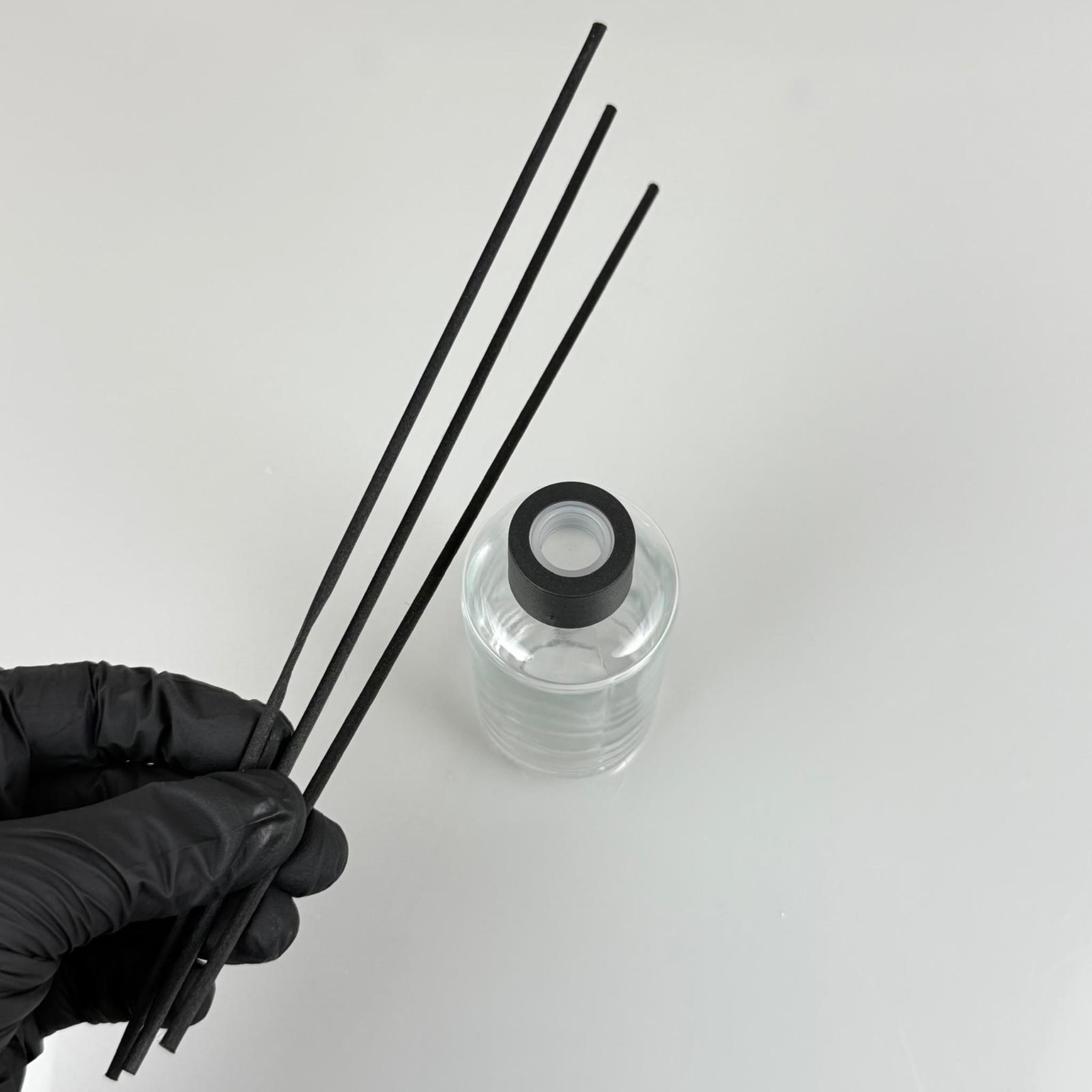 110 CC YUVARLAK UZUN SİLİNDİR MODEL CAM BAMBU ODA KOKUSU ŞİŞESİ - 110 ML ÇUBUKLU KÖŞELİ BAMBU ODA KOKUSU ŞİŞESİ - DİFÜZÖR ŞİŞE- CAM ŞİŞE + SİYAH KAPAK + TIPA + 3 ADET FİBER SİYAH BAMBU ÇUBUK