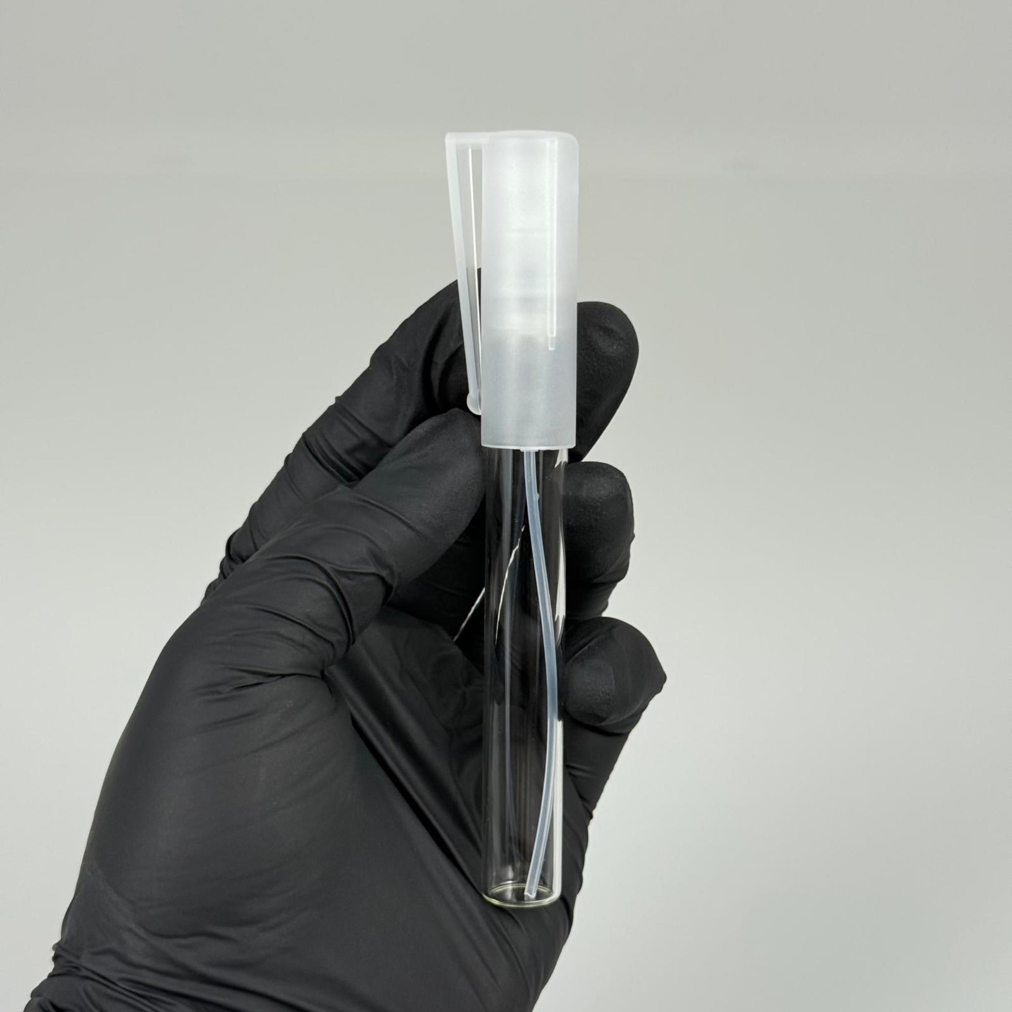 8 CC ŞEFFAF CAM KALEM PARFÜM ŞİŞESİ - SPREYLİ - KAPAKLI - BOŞ PARFÜM ŞİŞESİ (GEÇME AĞIZ)