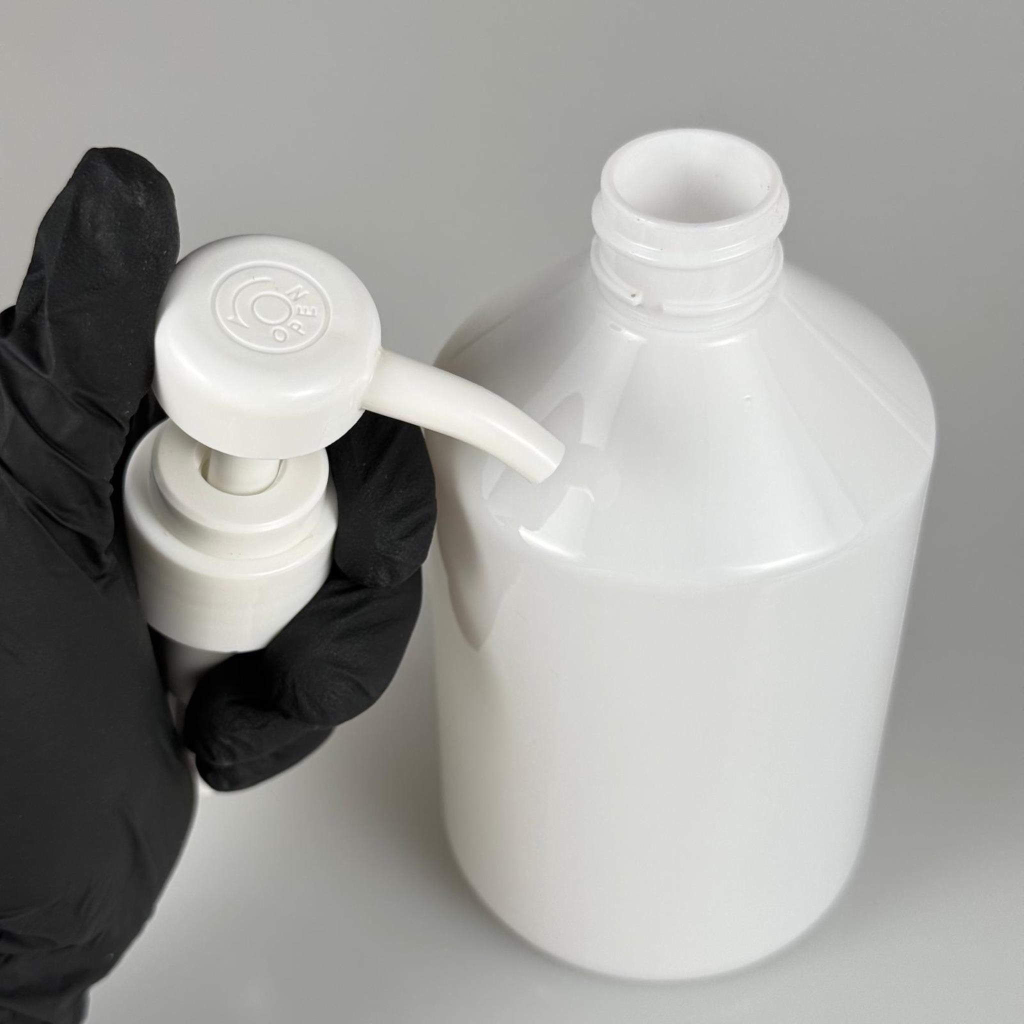 500 CC BEYAZ KÜT PET ŞİŞE - BEYAZ DOZAJ POMPALI (HER BASMADA 4 CC SIVI ATAR)  - 500 ML POMPALI ŞİŞE - ŞURUP, ŞAMPUAN, KREM GİBİ YOĞUN KIVAMLI SIVILARDA KULLANILIR