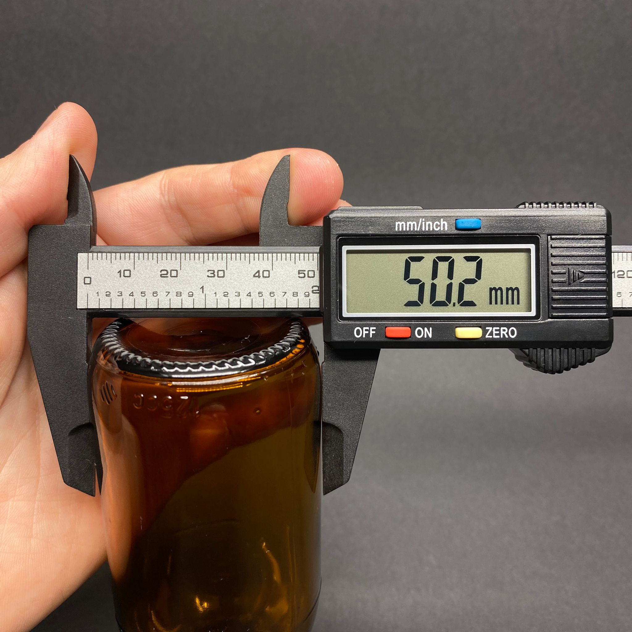 125 CC AMBER CAM ŞİŞESİ KAPAKSIZ - AĞIZ ÇAPI 31 MM - 125 ML KAHVERENGİ GENİŞ AĞIZLI CAM ŞİŞE - ŞİŞECAM ÜRÜN KODU: 761012