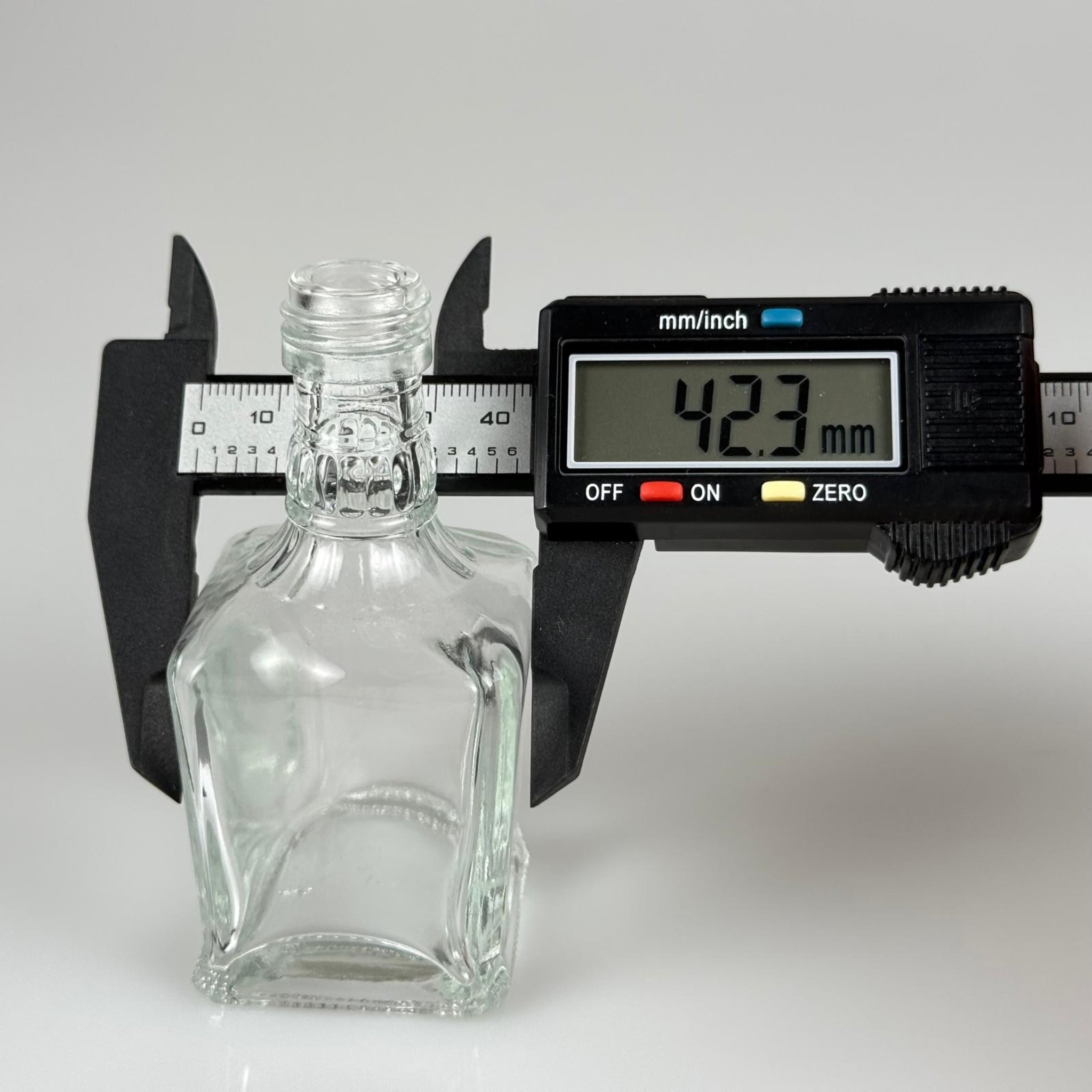 50 CC BOĞAZLI KONİK CAM ŞİŞE + GOLD ALÜMİNYUM METAL KAPAKLI TAKIM - 50 ML PRESTİJLİ ŞİŞE
