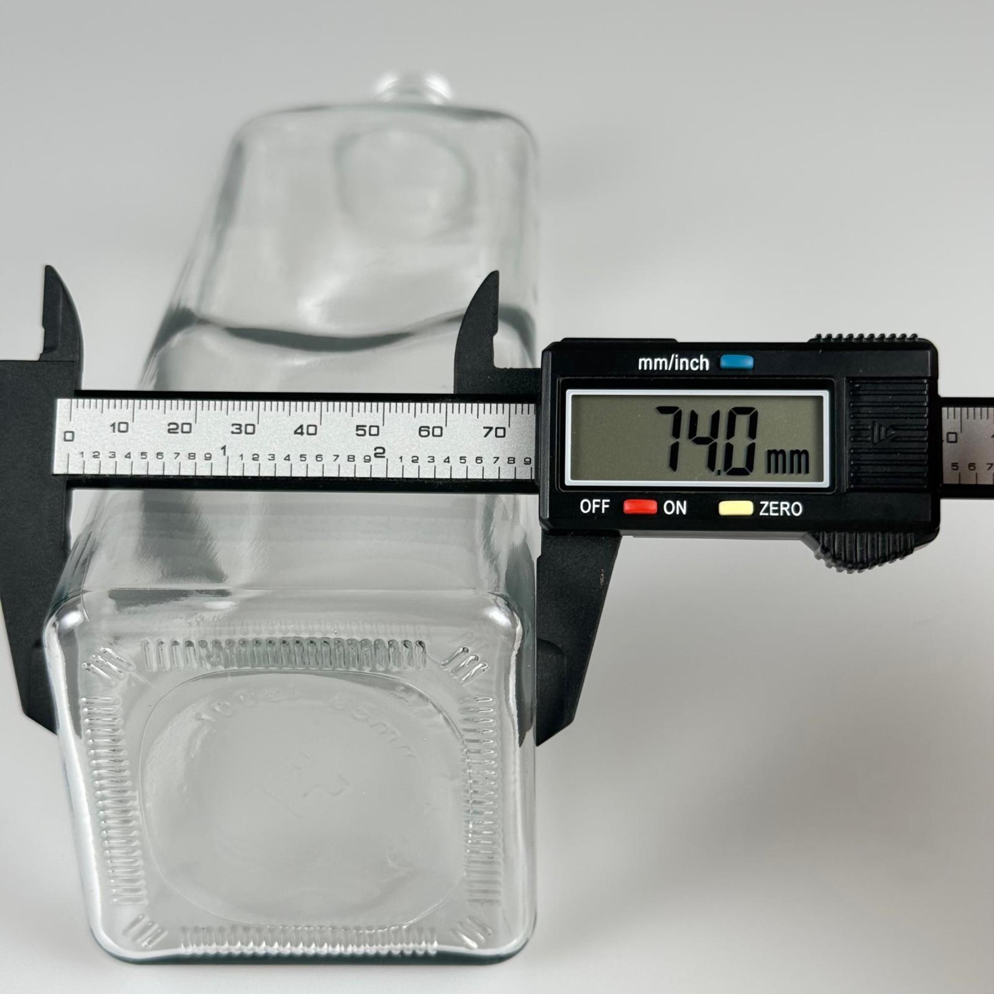 1000 CC MARASKA CAM ŞİŞE - GOLD METAL ALÜMİNYUM  KAPAKLI - 1 LİTRE KÖŞELİ YAĞ ŞİŞESİ - SİRKE ŞİŞESİ - 1 LT YAĞ ŞİŞESİ