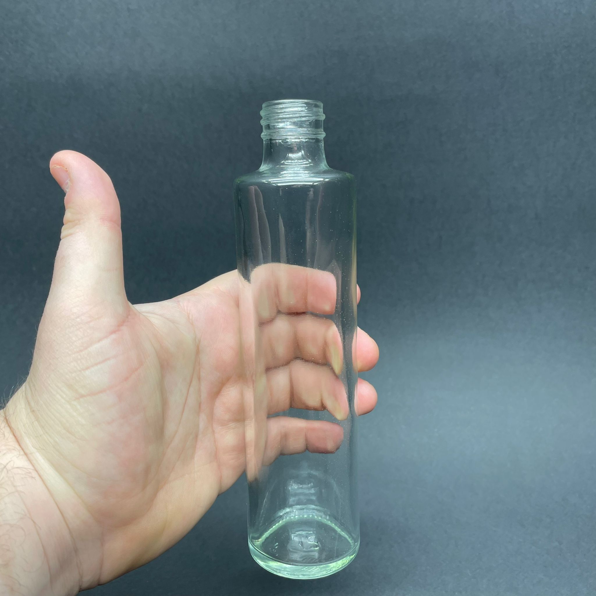 190 CC CAM KOLONYA ŞİŞESİ (24 AĞIZ) - 190 ML KOLONYA ŞİŞESİ KAPAKSIZ - PAŞABAHÇE SİLİNDİR KOLONYA ŞİŞESİ - ŞİŞECAM ÜRÜN KODU: 606119