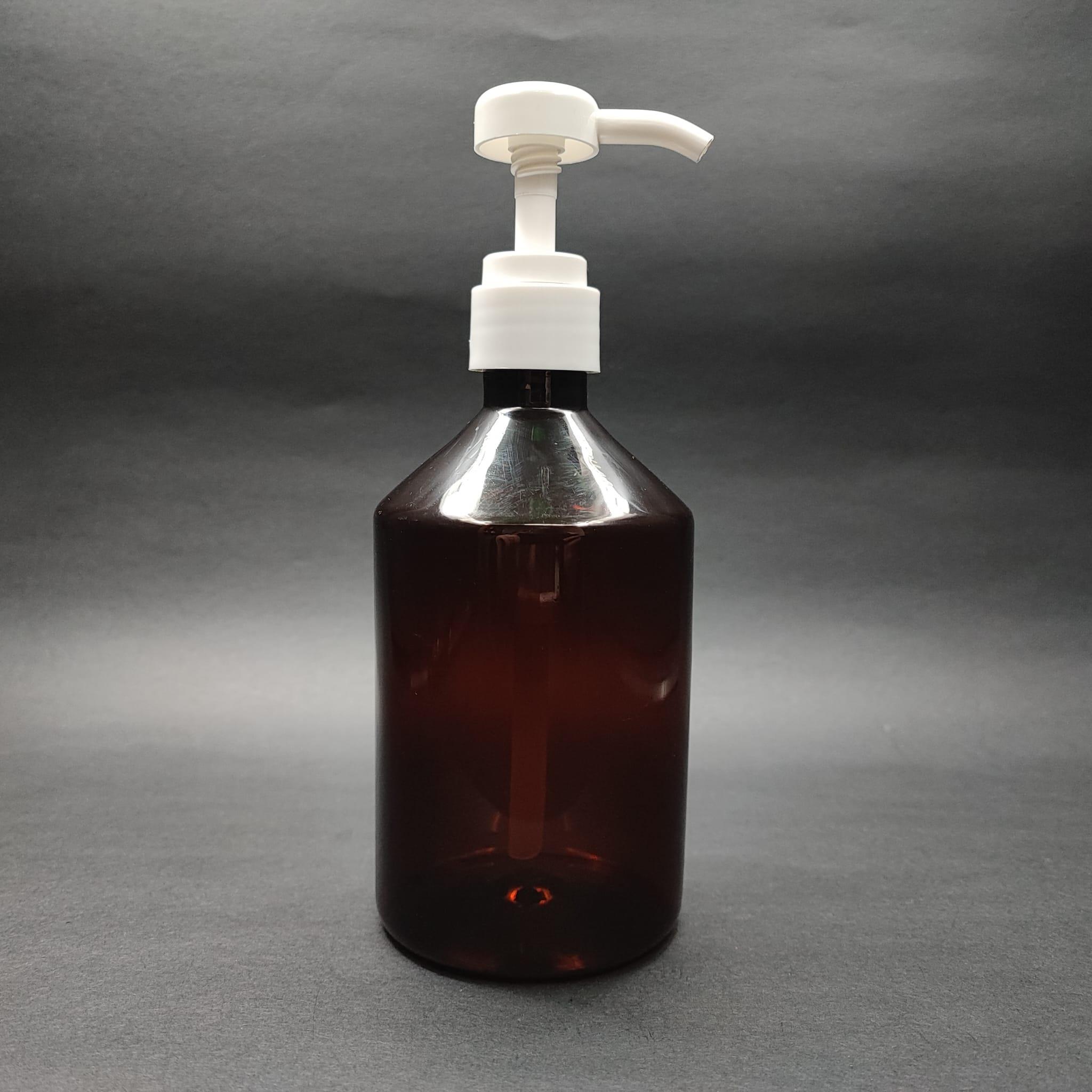500 CC AMBER KÜT PET ŞİŞE - BEYAZ DOZAJ POMPALI (HER BASMADA 4 CC SIVI ATAR)  - 500 ML POMPALI ŞİŞE - ŞURUP, ŞAMPUAN, KREM GİBİ YOĞUN KIVAMLI SIVILARDA KULLANILIR