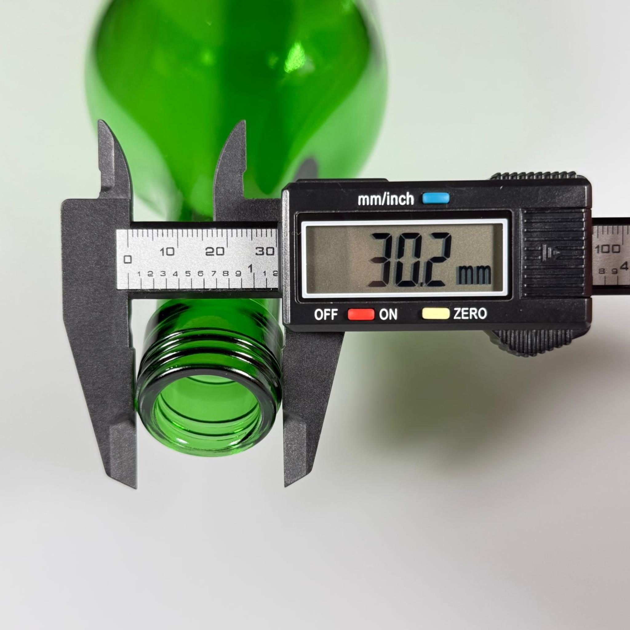 1500 CC CAM ŞİŞE YEŞİL (31 AĞIZ) - 1,5 LİTRE CAM ŞİŞE - ŞİŞECAM ÜRÜN KODU: 830299