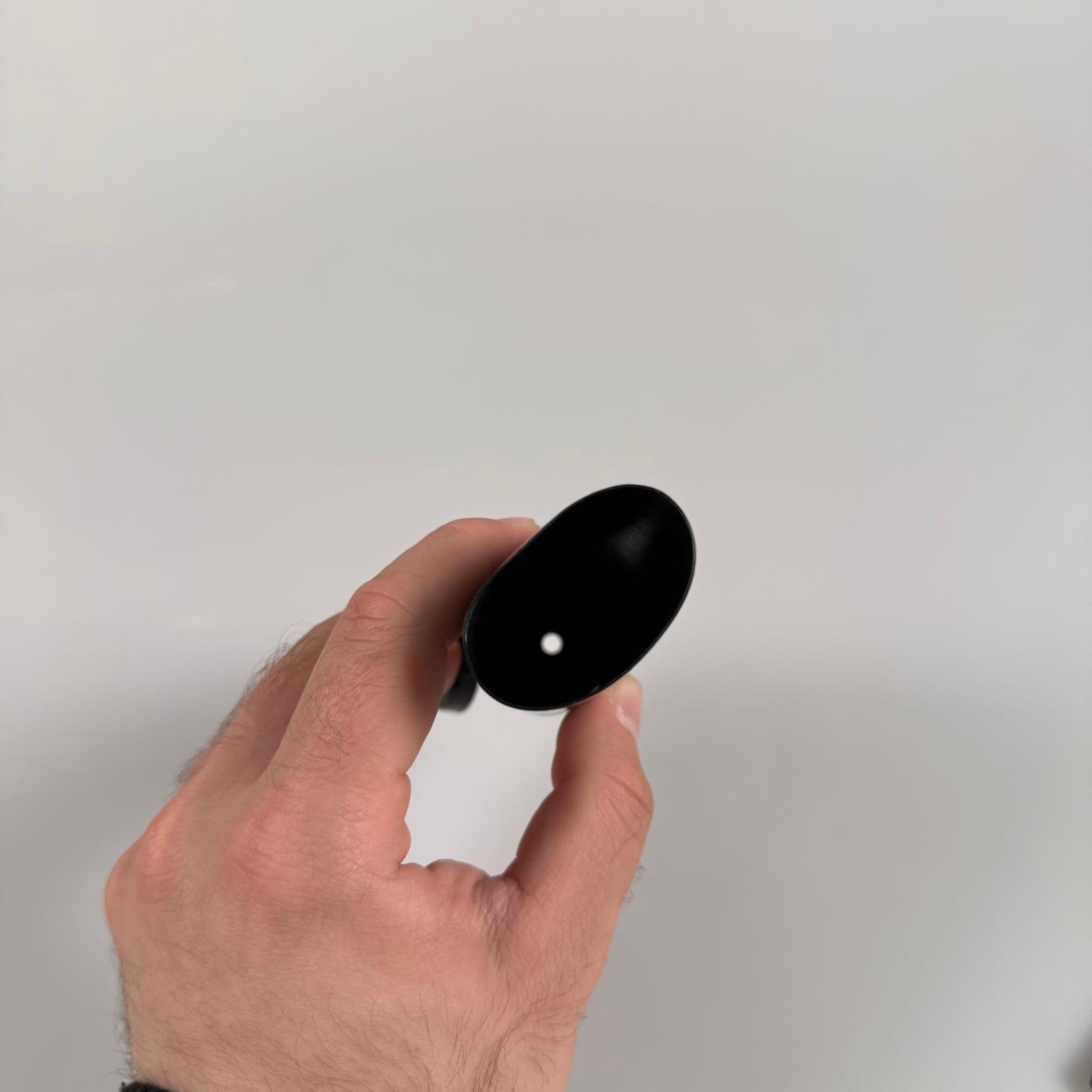 KOZMETİK İÇİN SİYAH BOŞ KREM TÜPÜ KAPAKLI - 50 ML - MERHEM TÜPÜ - LİPGLOSS TÜP - DUDAK PARLATICISI TÜPÜ - BAL DOLUMU İÇİN PLASTİK TÜP  - AÇILIR KAPANIR FLİPTOP KAPAKLI - ALTI AÇIK ELLE KAPANMAZ ISITICI GEREKİR