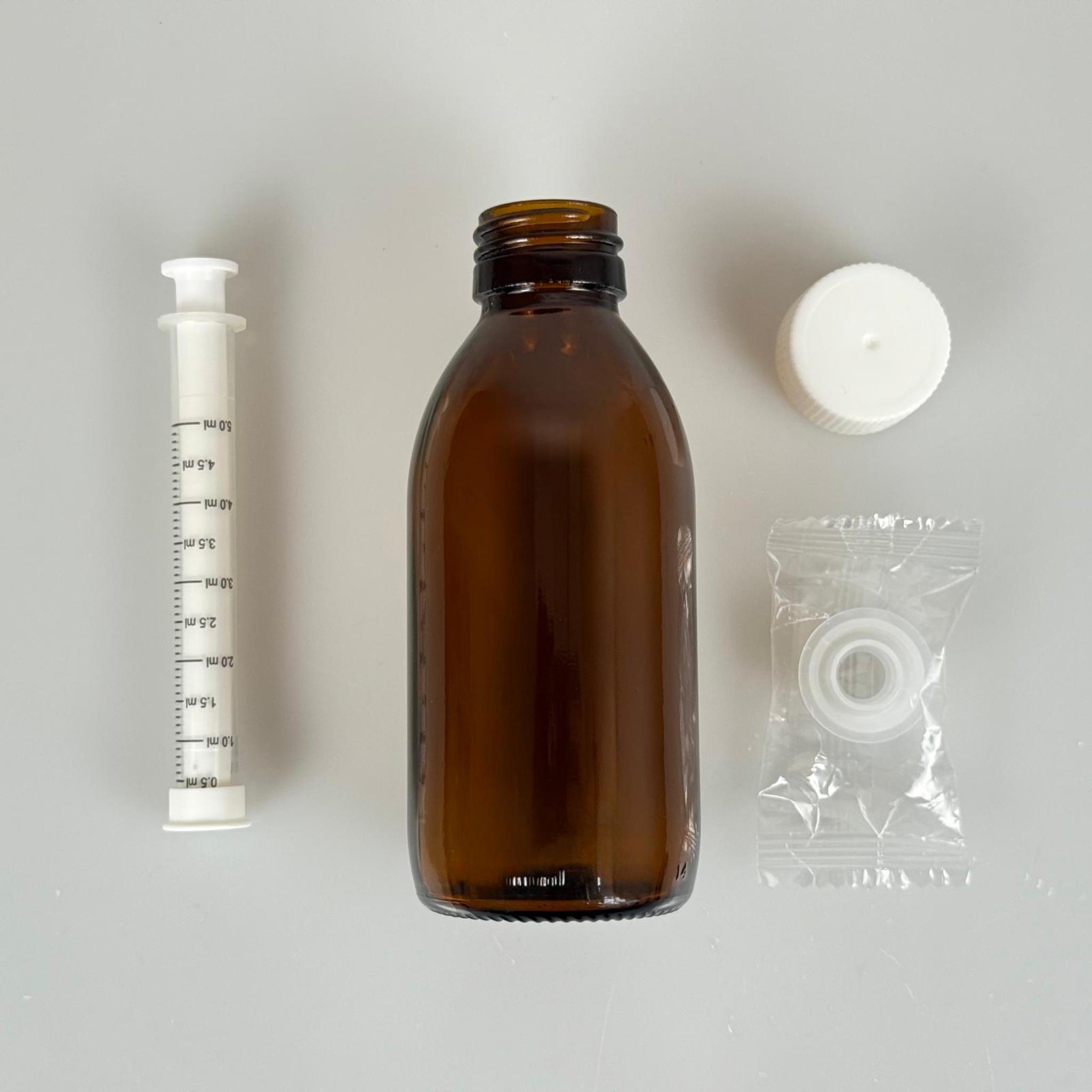 150 ML CAM ECZA ŞİŞESİ + 5 ML DOZAJ PİPETİ + DOZAJ TIPASI + CONTALI PLASTİK KAPAK TAKIM