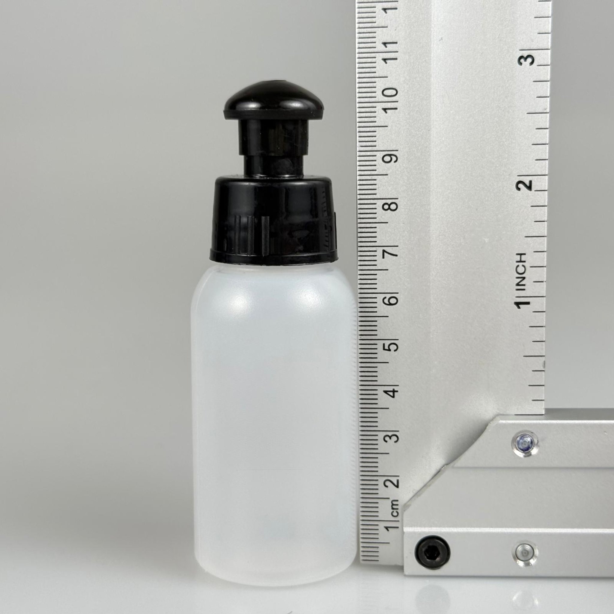 50 ML SIKILABİLİR YUMUŞAK POLİETİLEN PE PLASTİK ŞİŞE - SİYAH PUSH PULL ŞAMPUAN AKITICI - 50 cc sos, yağ, kartuş, mürekkep vb için boş şişeler