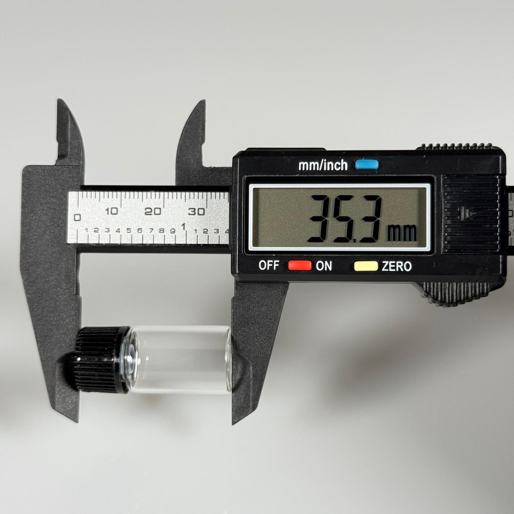 3 CC ŞEFFAF İNCE CAM ŞİŞE - SİYAH KAPAKLI + İÇTEN DAMLALIKLI - 3 ML CAM ŞİŞE