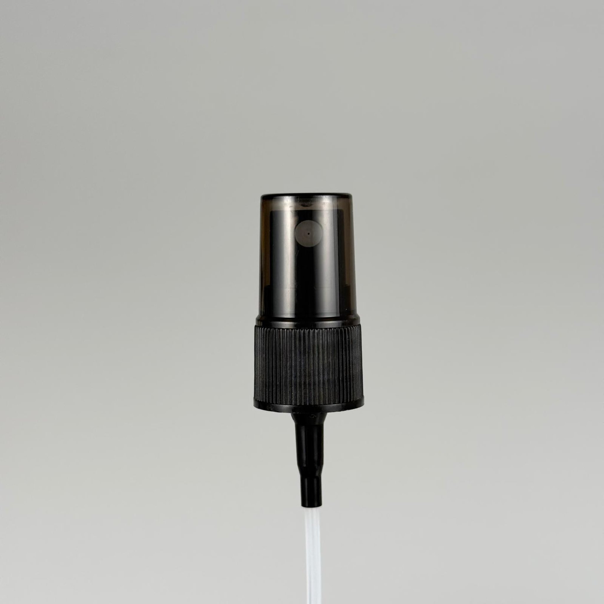 18 MM SPREY SİYAH - SİYAH KAPAKLI - HEM CAM ŞİŞEYE HEM PET ŞİŞEYE UYGUN