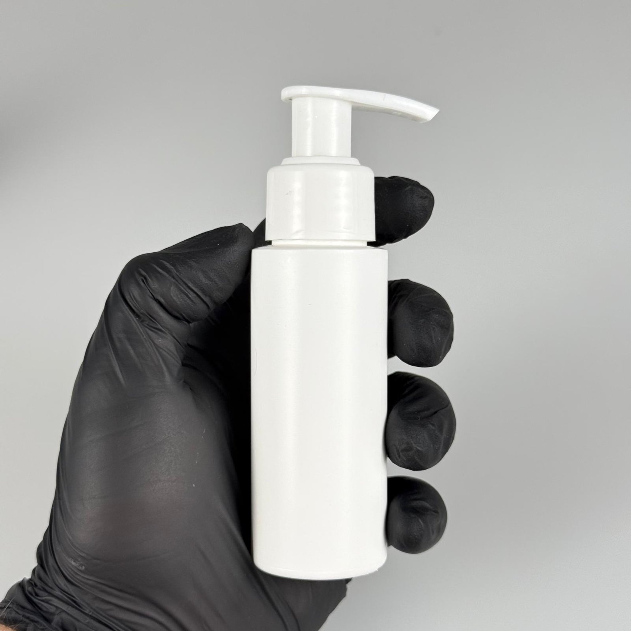 50 CC BEYAZ POLİETİLEN PLASTİK ŞİŞE - BEYAZ POMPALI - 50 ML POMPALI PLASTİK ŞİŞE