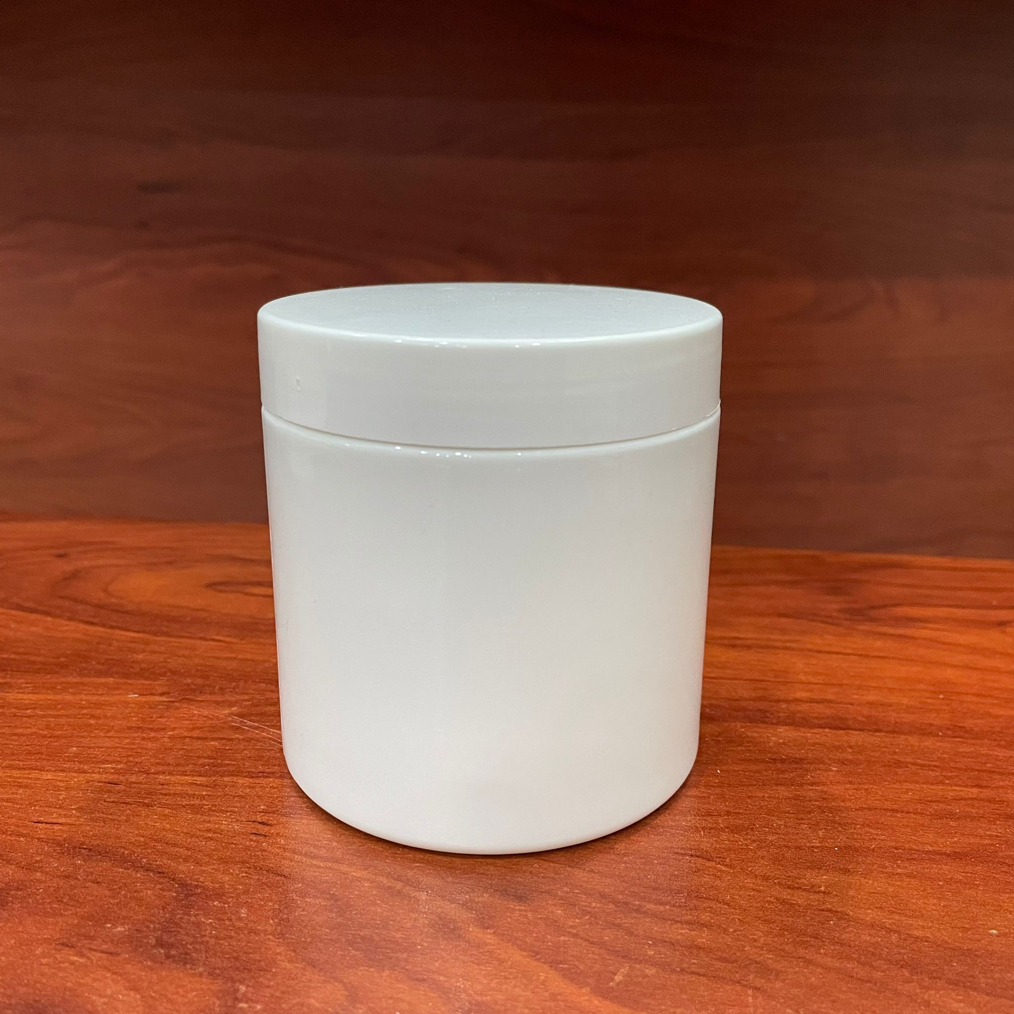 500 CC SERT PLASTİK BEYAZ KREM KAVANOZU- BEYAZ  KAPAKLI - 500 ML PET KAVANOZ - PLASTİK BEYAZ KREM KAVANOZU