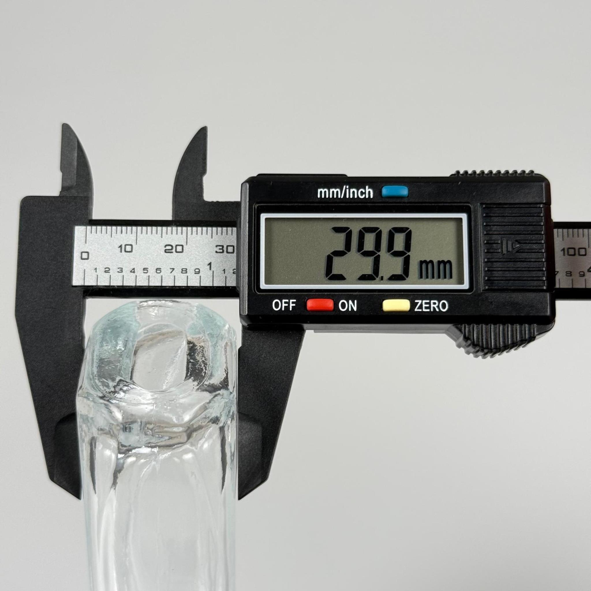 50 CC MİLANO MODEL CAM ŞİŞE - BEYAZ PLASTİK KAPAK - SİYAH SPREYLİ - 50 ML LÜKS PARFÜM ŞİŞESİ (CAMIN KALINLIĞI İLE İLGİLİ +/- 5 ML TOLERANS OLABİLİR)