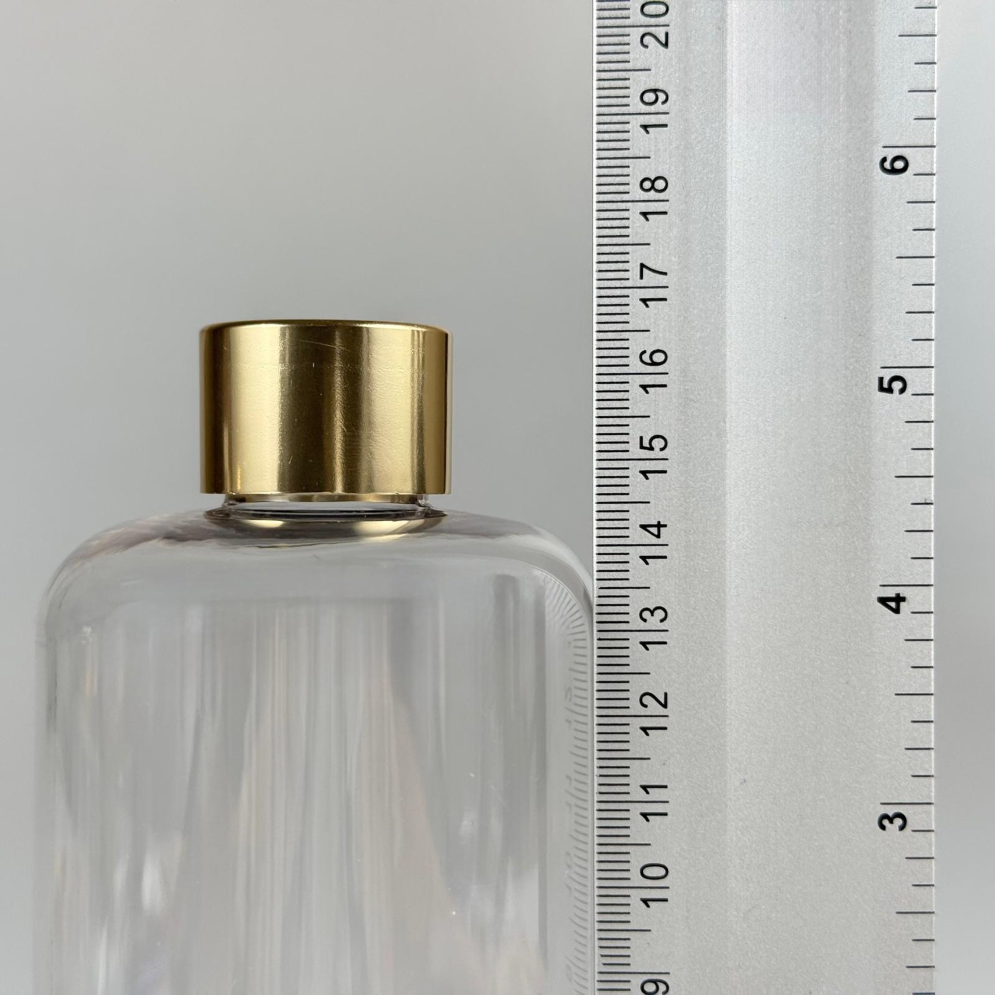 500 CC UZUN SİLİNDİR PET ŞİŞE + ALÜMİNYUM KAPLAMALI GOLD KAPAKLI TAKIM - 500 ML PET ŞİŞE