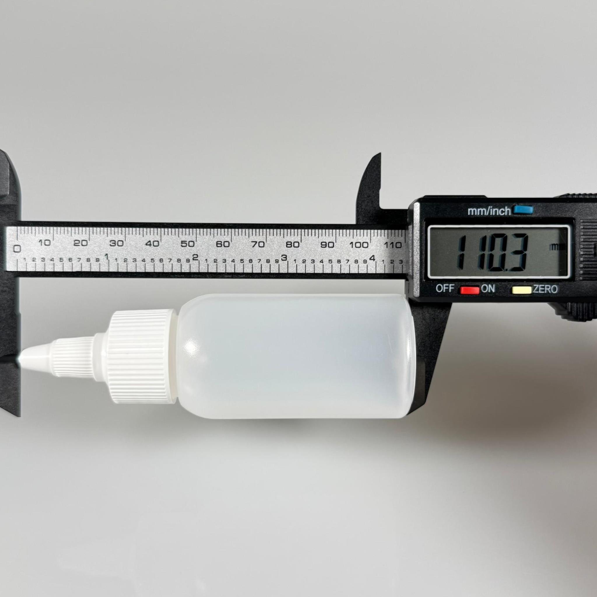 50 ML SIKILABİLİR YUMUŞAK POLİETİLEN PE PLASTİK ŞİŞE - BEYAZ TWİST AKITICI SOS KAPAKLI - 50 cc sos, yağ, kartuş, mürekkep vb için boş şişeler