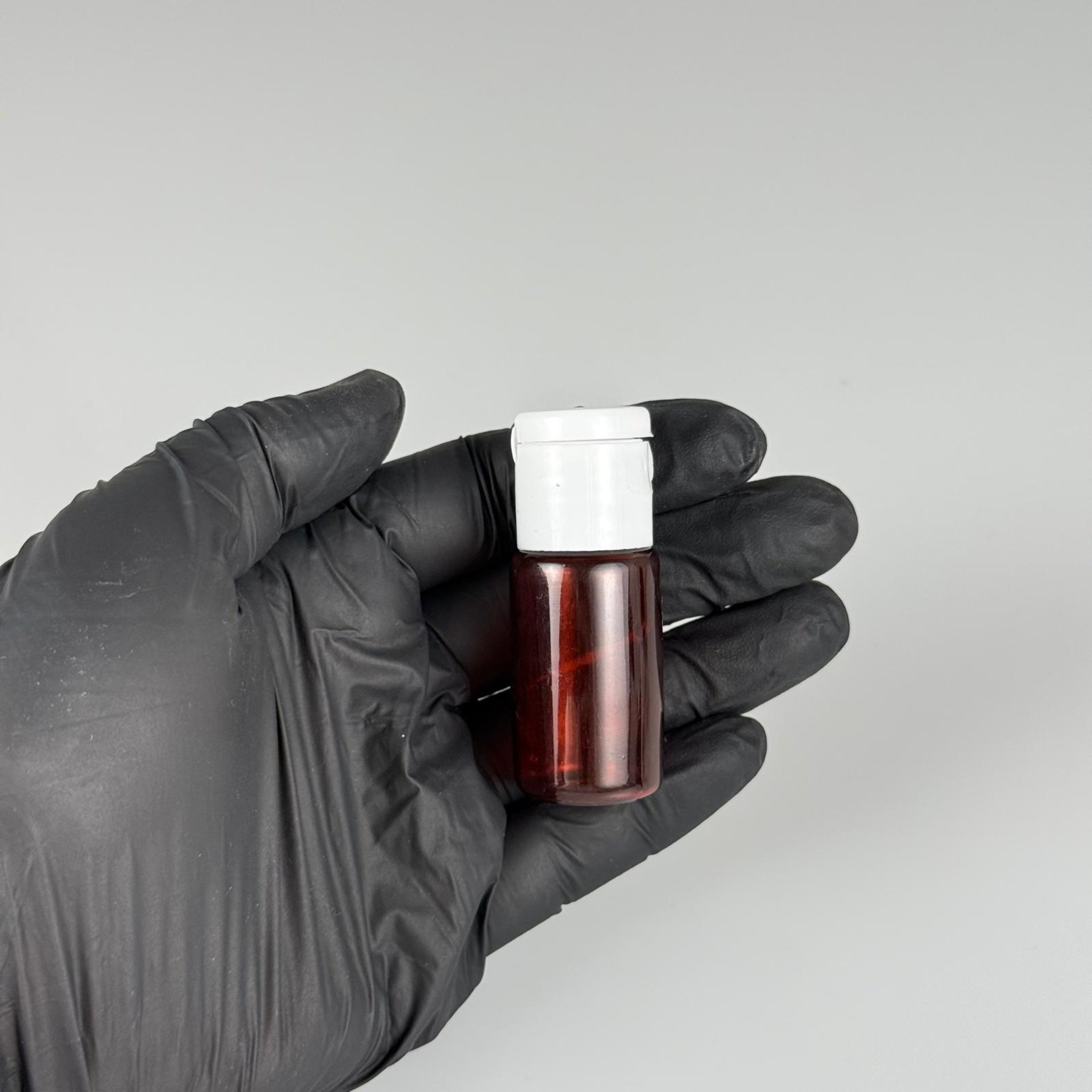 10 ML AÇILIR KAPAKLI AMBER KAHVERENGİ PET ŞİŞE - 10 CC ŞEFFAF ŞİŞE + BEYAZ FLİPTOP KAPAKLI TAKIM