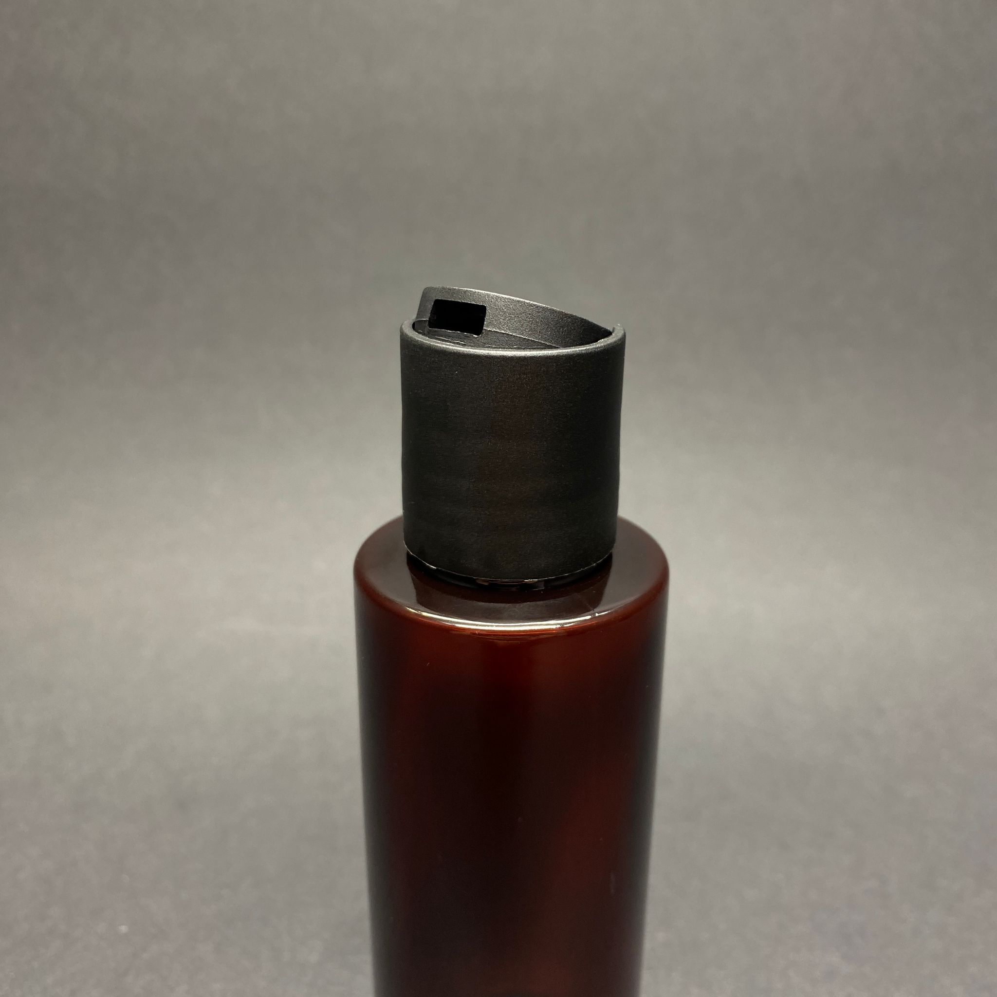 100 CC AMBER KÜT BOYUNLU PET ŞAMPUAN ŞİŞESİ - 100 ML SİYAH DİSKTOP ŞAMPUAN KAPAKLI