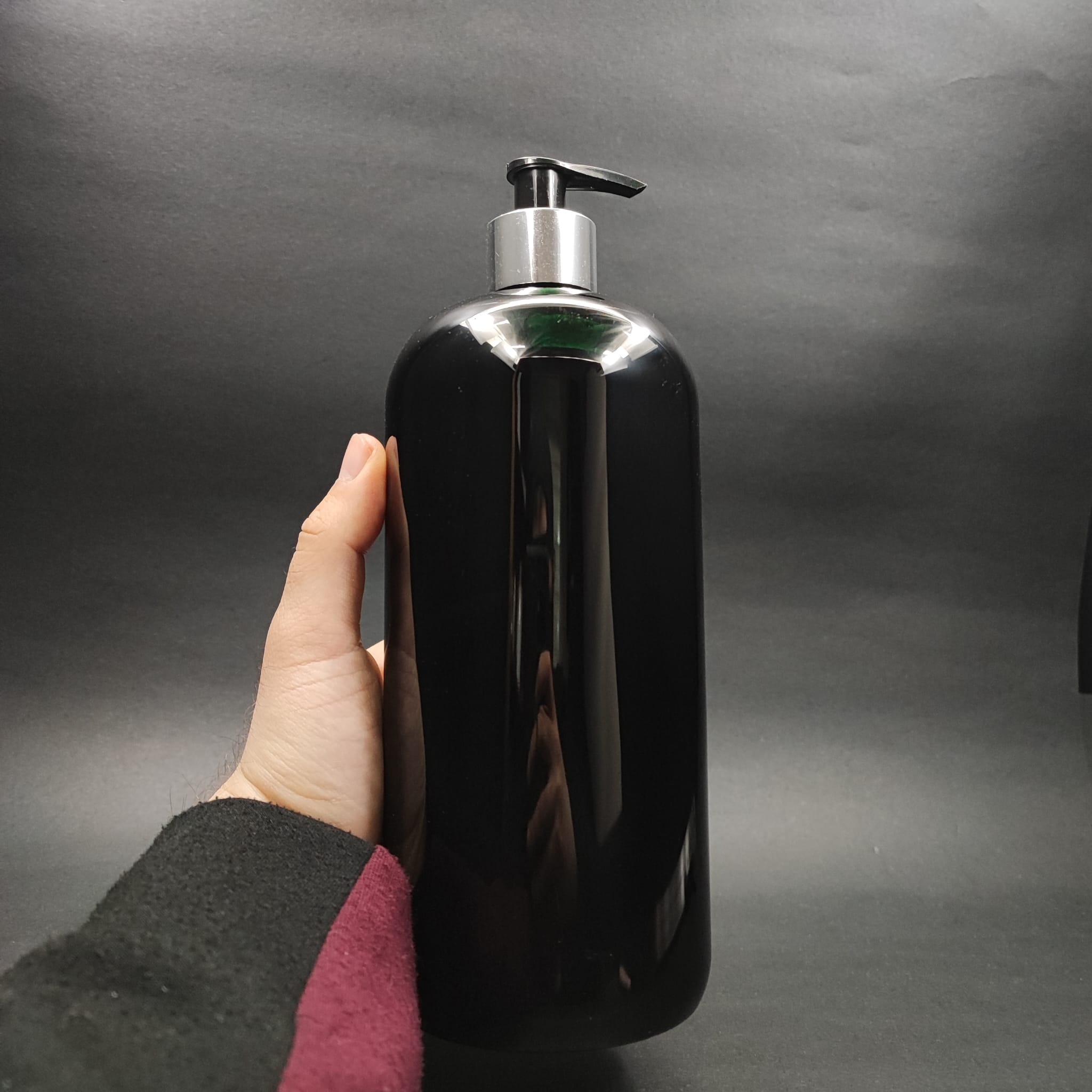 1000 CC SİYAH PLASTİK ŞİŞE - GÜMÜŞ POMPALI - 1000 ML SİYAH BOŞ POMPALI PET ŞİŞE