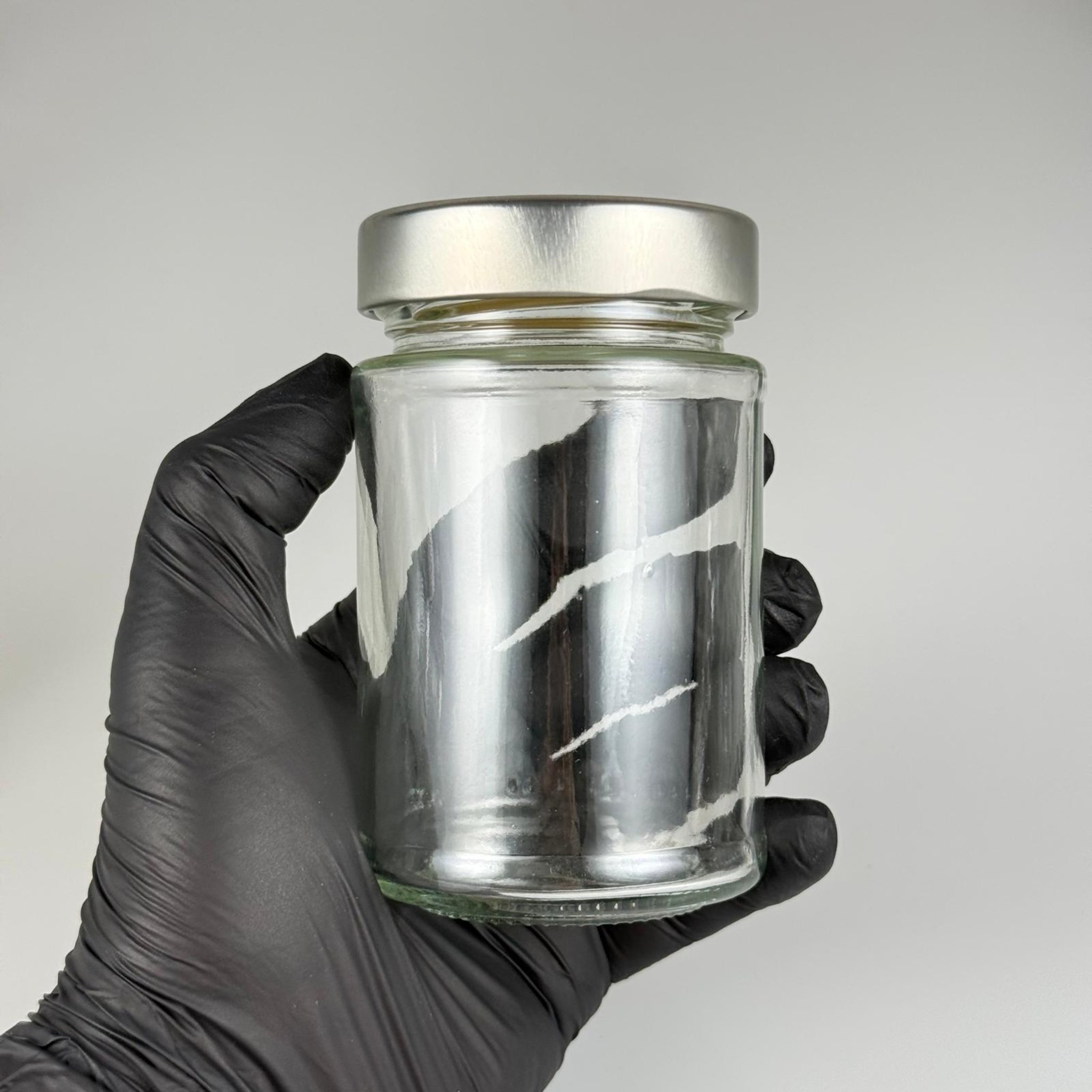 220 CC ALMAN ERGO KAVANOZ - GÜMÜŞ METAL KAPAKLI + KENDİNDEN YAPIŞKANLI CONTALI - 220 ML DERİN KAPAKLI VASO PESTI BARİLLA CAM KAVANOZ