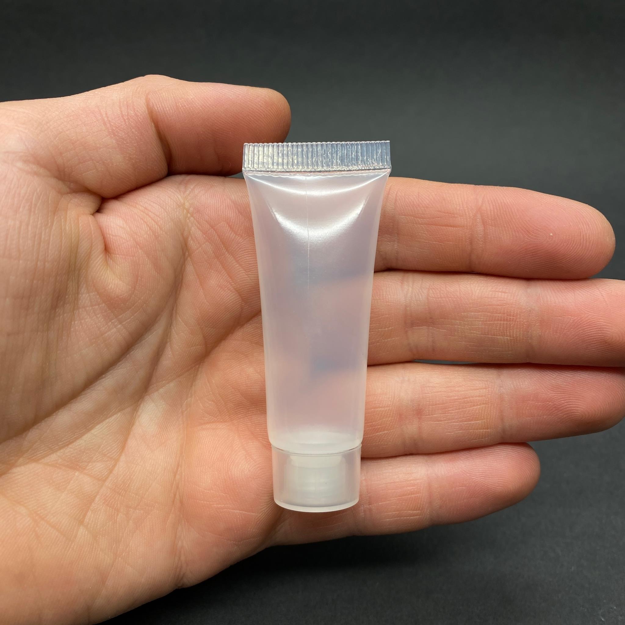 BOŞ KREM TÜPÜ KAPAKLI - 10 ML - MERHEM TÜPÜ - PLASTİK MANÜEL DOLDURULABİLİR BOŞ TÜP - LİPGLOSS TÜP - DUDAK PARLATICISI TÜPÜ - BAL DOLUMU İÇİN PLASTİK TÜP
