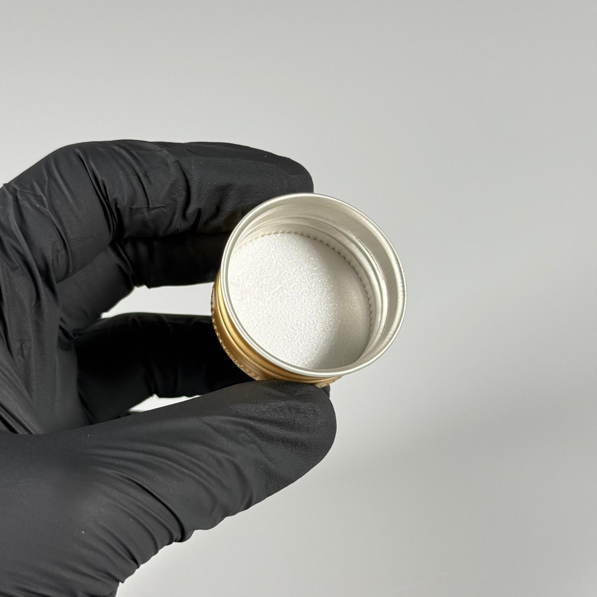 35/18 MM VİDALI ALÜMİNYUM KAPAK - KÖPÜK CONTALI - GOLD - ELLE KAPANIR - 1500 CC GALON ŞİŞE UYUMLU - 35 MM METAL YAĞ ŞİŞE KAPAĞI