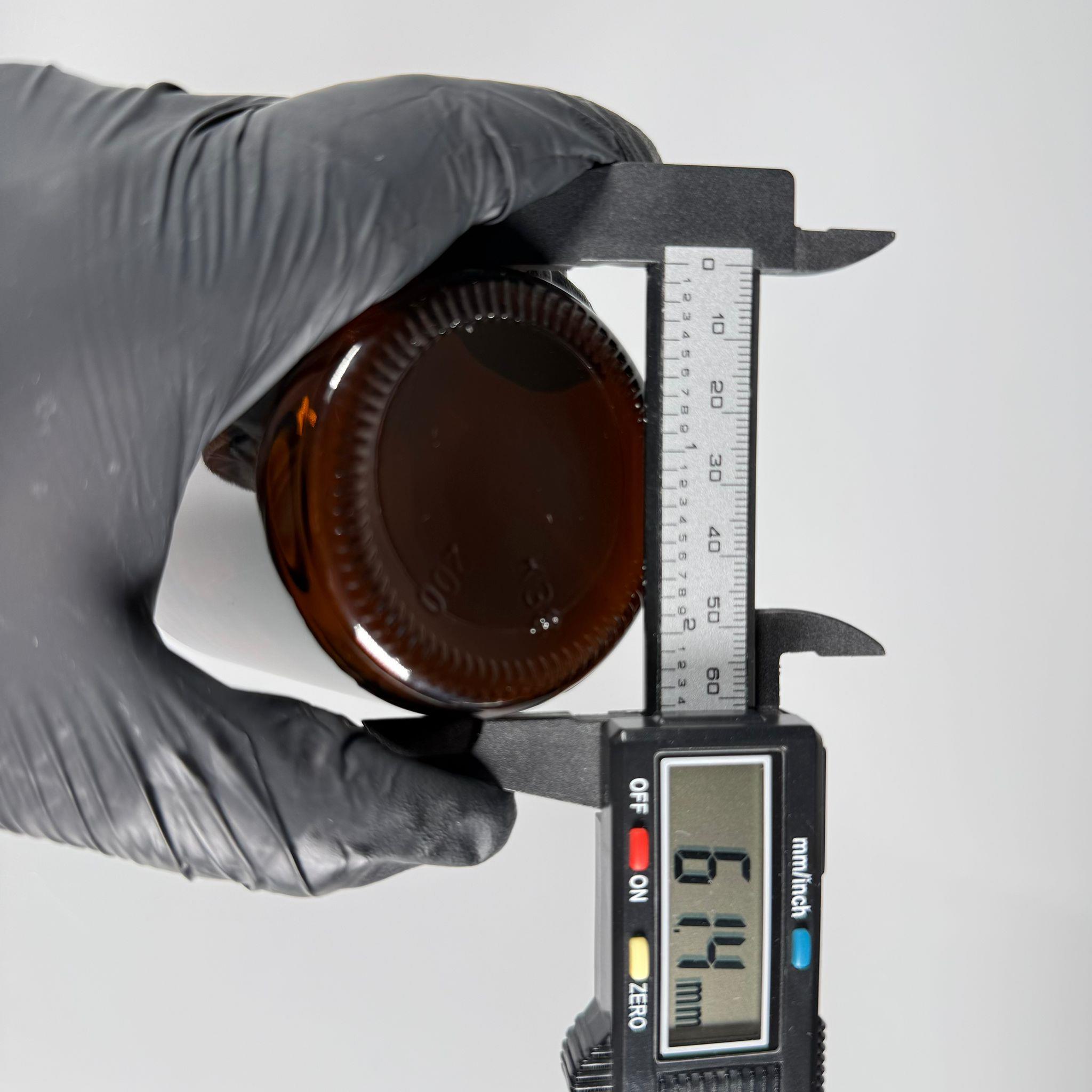 200 CC CAM KAHVERENGİ AMBER TABLET KAPSÜL ŞİŞESİ + 45 MM VİDALI SİYAH PLASTİK KAPAK