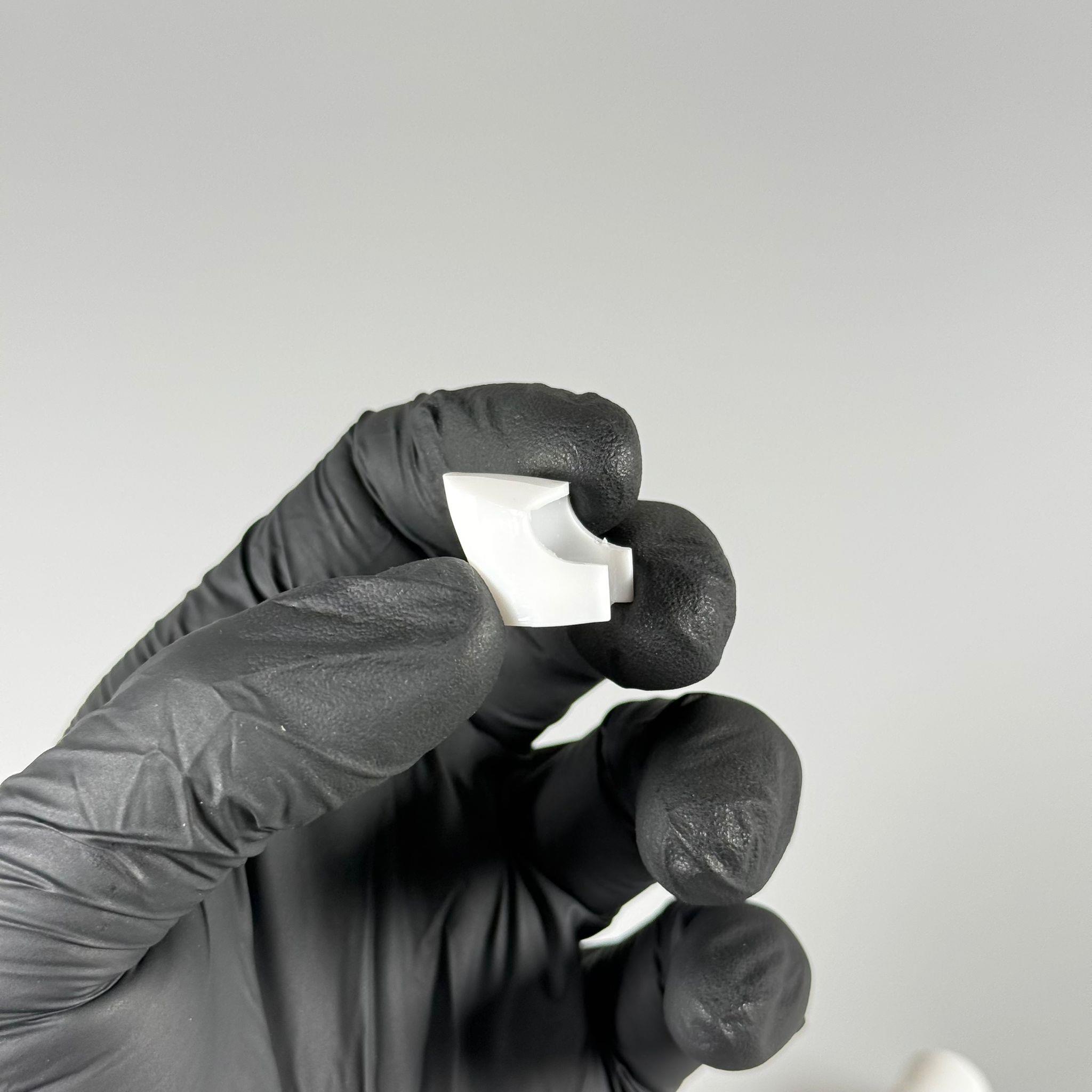 18 MM ETEKLİ LOSYON POMPASI BEYAZ - 18 MM SERUM POMPASI (CAM ŞİŞELER İÇİN)