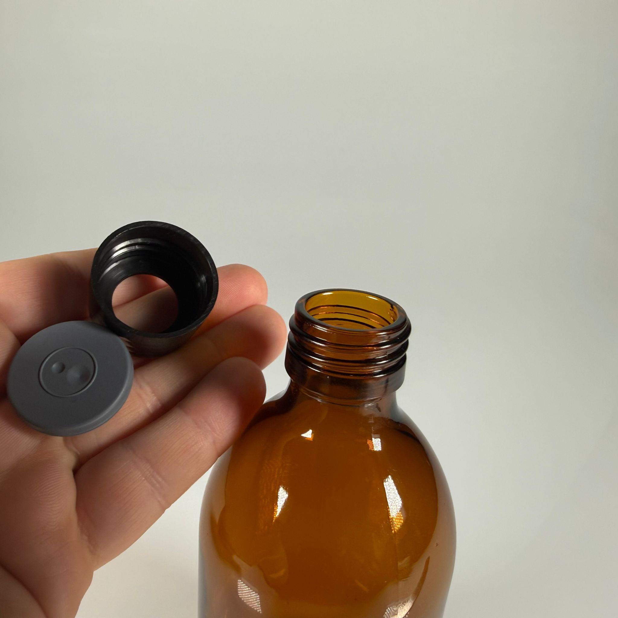 FLAKON ENJEKTÖR SERUM ŞİŞESİ - 300 ML ECZA CAM ŞİŞE + VİDALI DELİKLİ KAPAK (ELLE ÇEVİREREK KAPANIR) + KAUÇUK BUTİL TIPA TAKIM