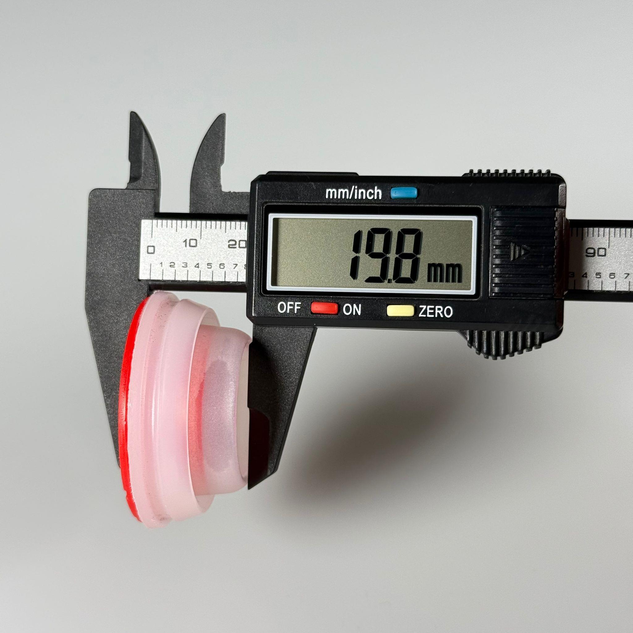 42 MM P2 K NATÜREL KIRMIZI BERİCAP (YAĞ TENEKE İÇİN) - TENEKE İÇİN PLASTİK KAPAK - YEDEK YAĞ TENEKE KAPAĞI - Çakma Metal TENEKE Kapağı