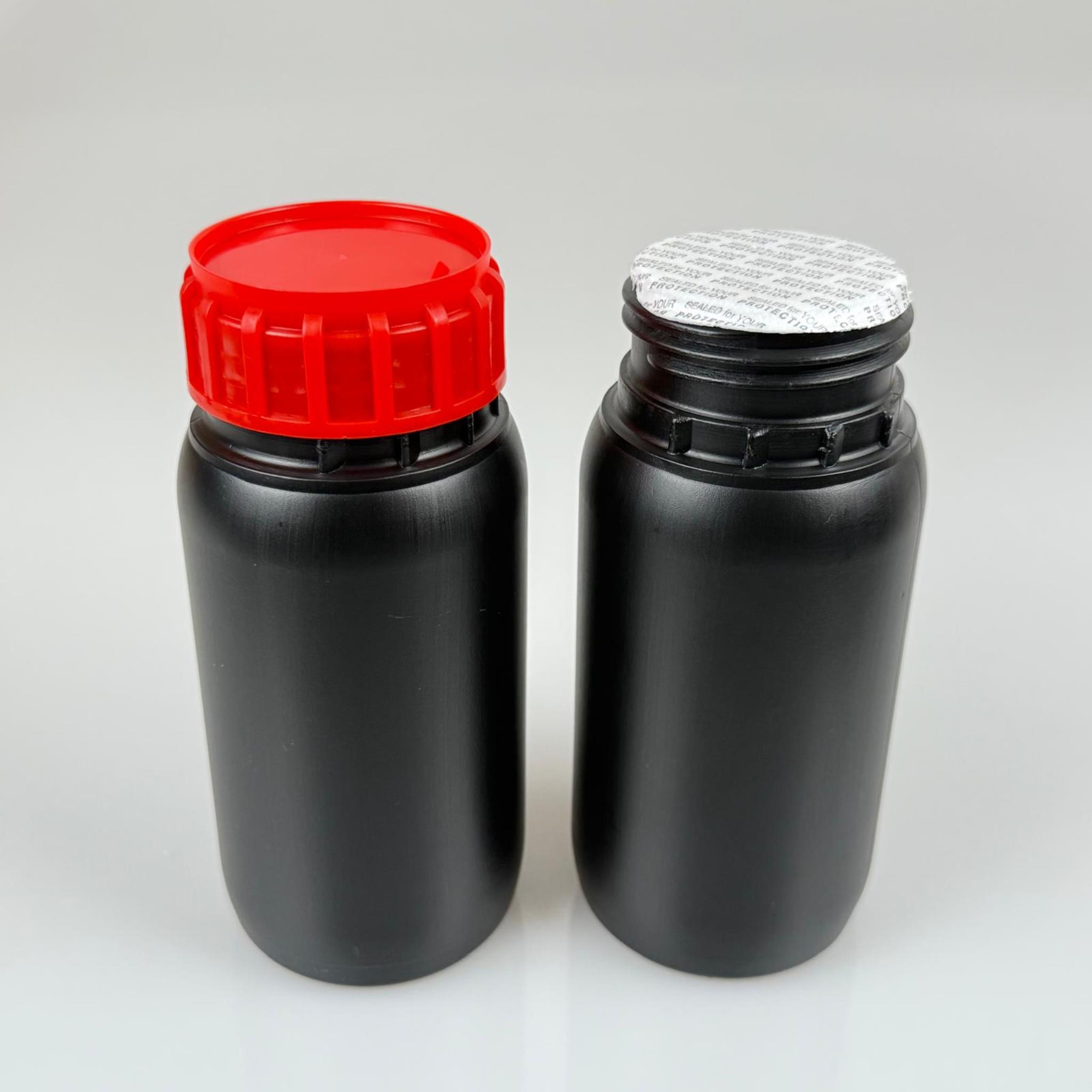 0,25 LT ZİRAİ İLAÇ BİDONU SİYAH + KIRMIZI ALÜMİNYUM FOLYOLU İNDİKSİYON CONTA SK50 KAPAK + KENDİNDEN YAPIŞKANLI KÖPÜK CONTALI - 250 CC PE POLİETİLEN TARIM BİDON