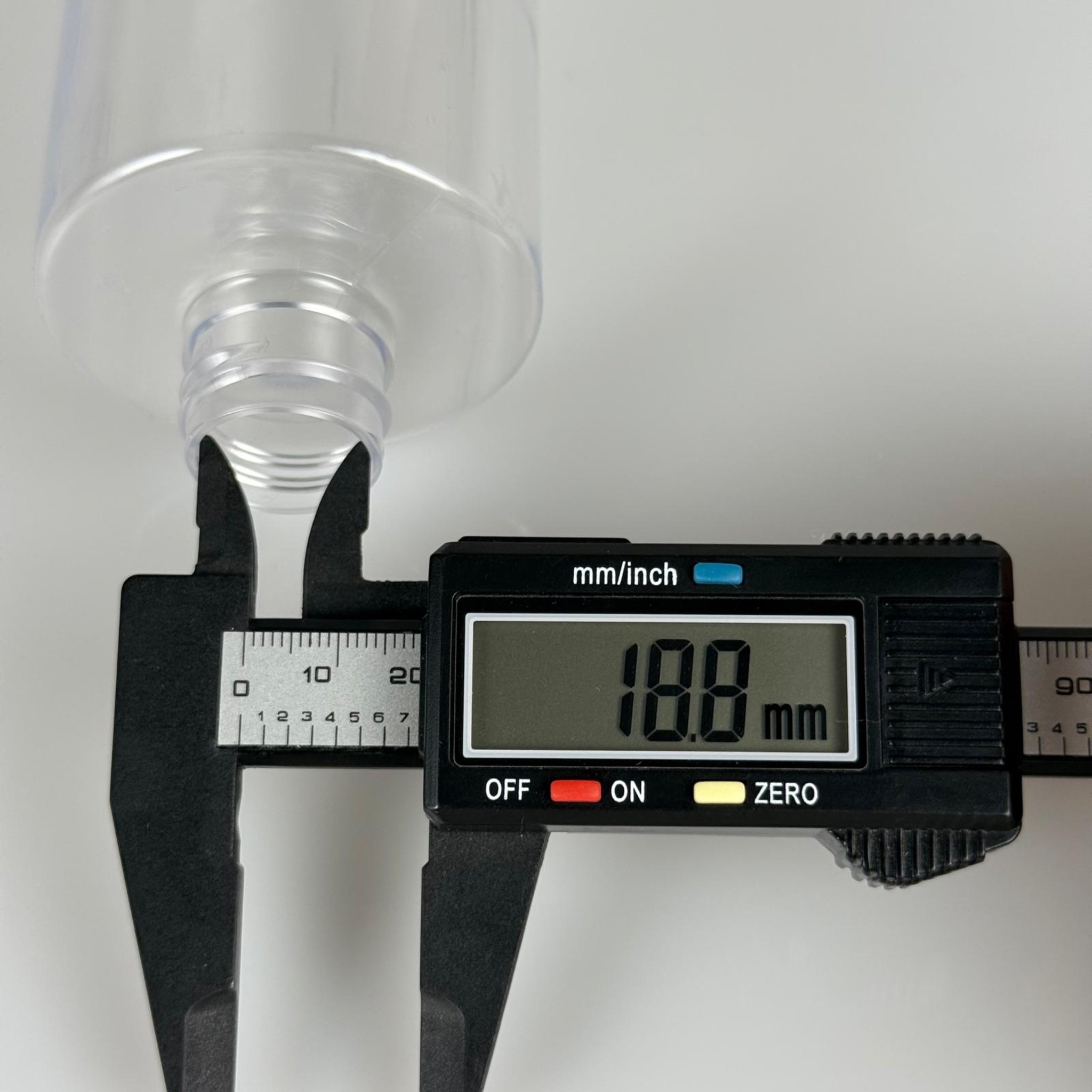 400 CC KÜT BOYUNLU SİLİNDİR PET ŞİŞE (30 GR) - KAPAKSIZ 24 AĞIZ - 400 ML PLASTİK ŞİŞE - ŞEFFAF