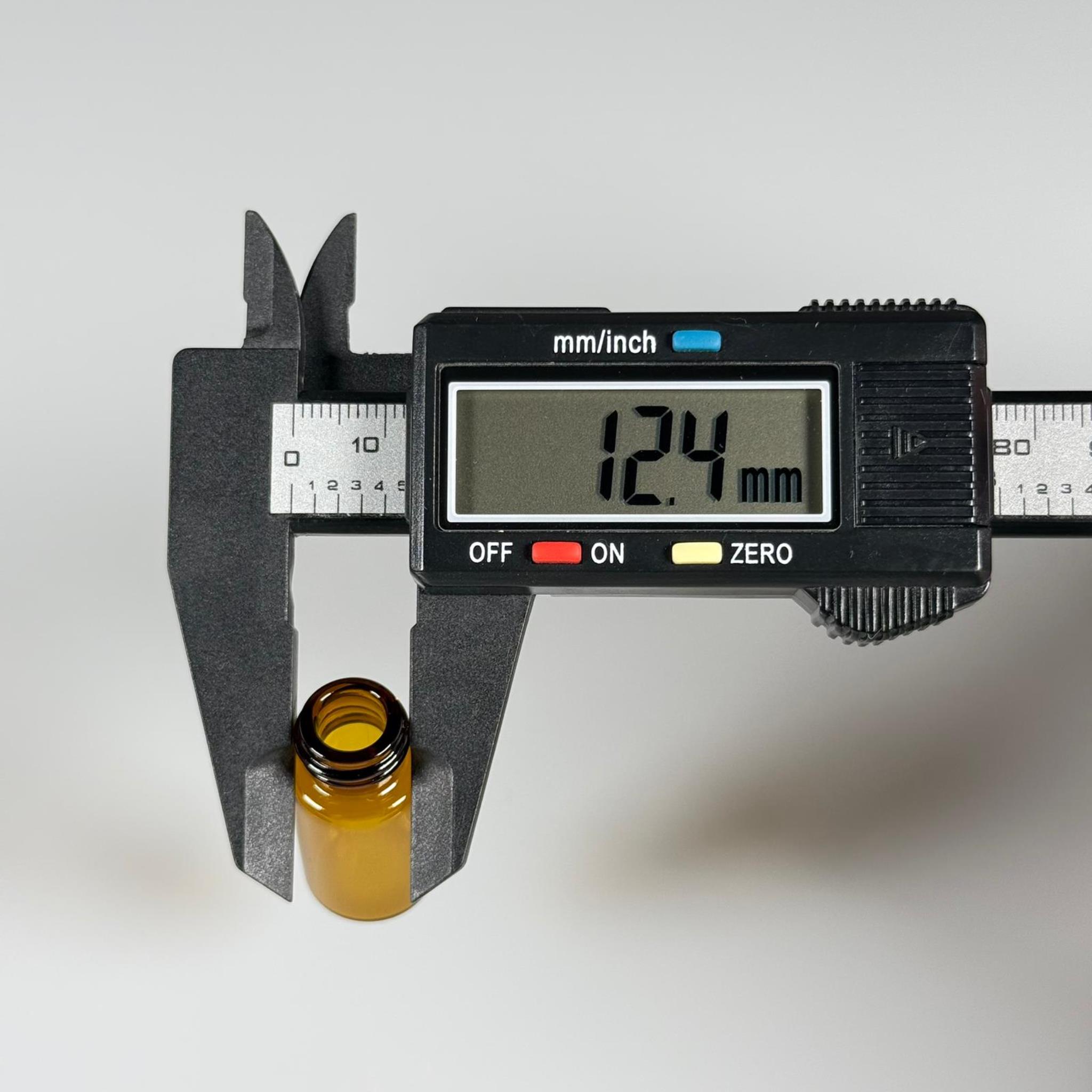 3 CC AMBER CAM ŞİŞE - 14 MM VİDALI AĞIZ - KAPAKSIZ 3 ML CAM ŞİŞE