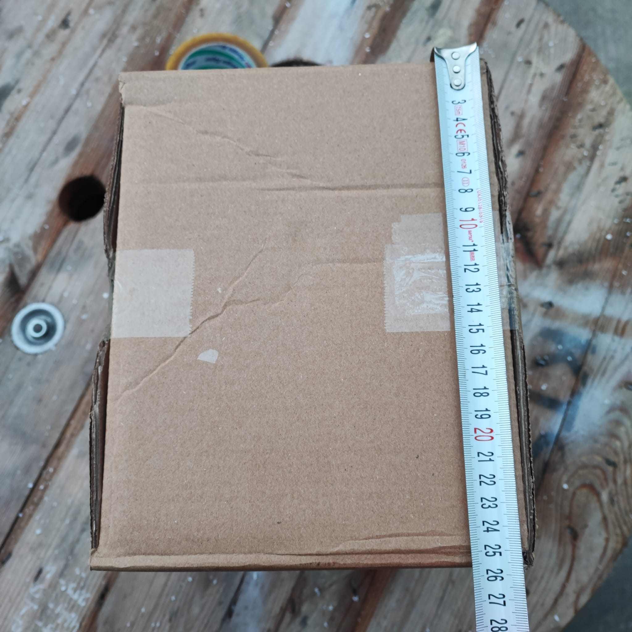 30*26*20 CM KARTON KUTU - İKİ OLUKLU TAHTA GİBİ - BOŞ KARTON KUTU - BOŞ KOLİ - KARTON KOLİ - TAŞINMAK İÇİN KOLİ -  BURSA DEPOMUZDAN ALABİLİRSİNİZ
