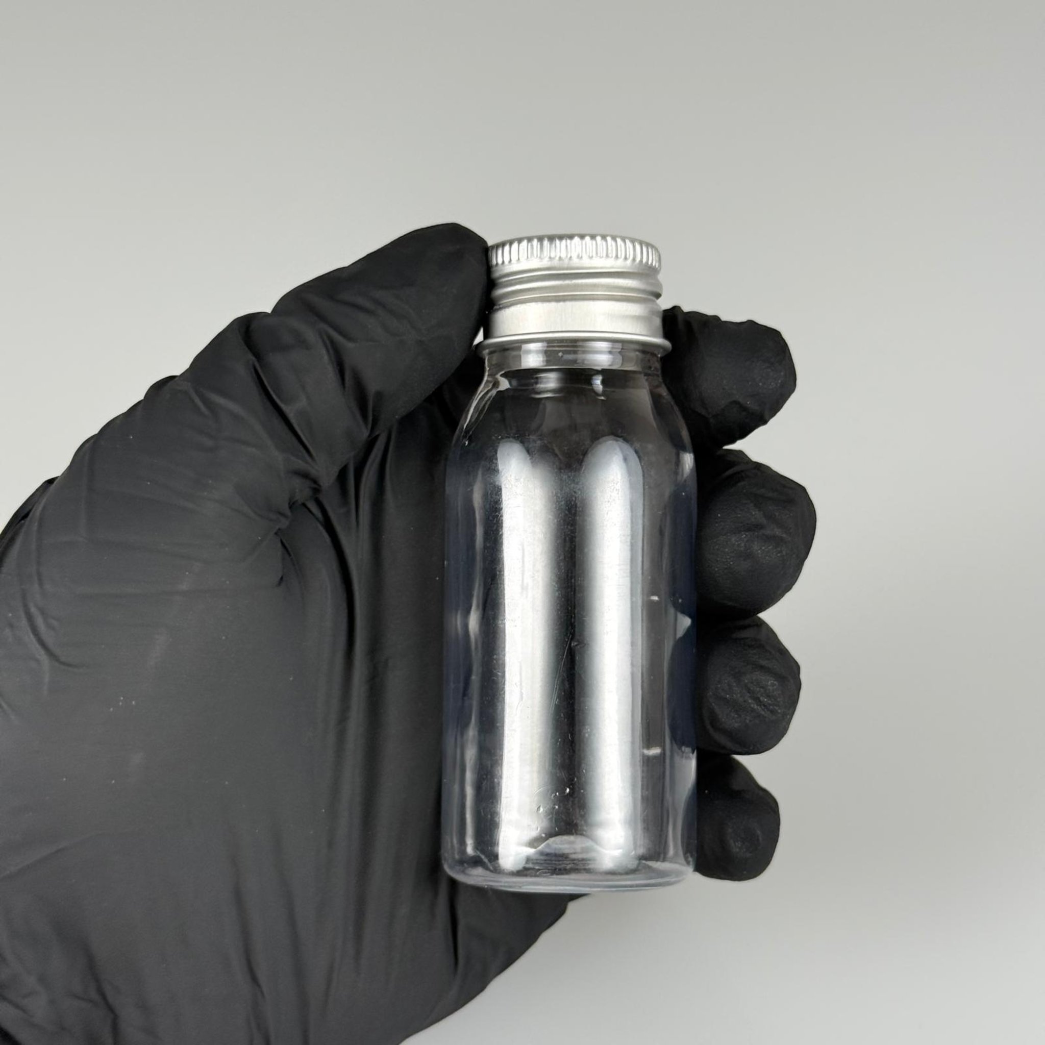 50 CC SERT PLASTİK ŞİŞE (24 AĞIZ) + KÖPÜK CONTALI GÜMÜŞ METAL ALÜMİNYUM KAPAK TAKIM - 50 ML KAPAKLI PLASTİK ŞİŞELER