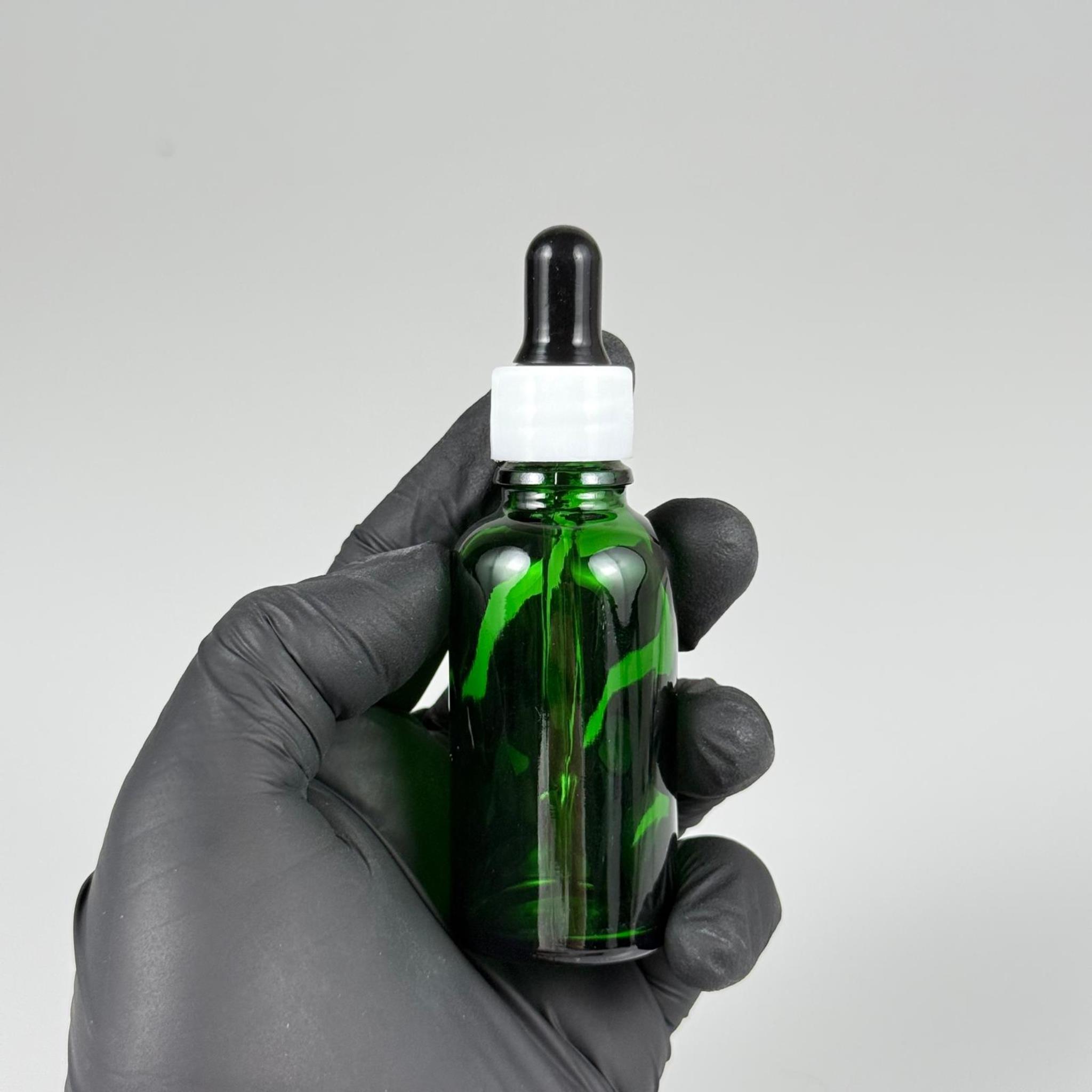 30 CC YEŞİL İNCE UÇLU CAM DAMLALIKLI ŞİŞE - SİYAH EMZİK + BEYAZ DÜZ KAPAK + CAM PİPET TAKIM - 30 ML YEŞİL DAMLALIKLI ŞİŞE SETİ
