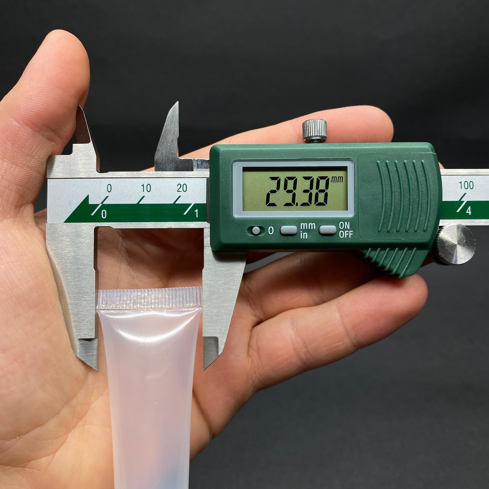 BOŞ KREM TÜPÜ KAPAKLI - 10 ML - MERHEM TÜPÜ - PLASTİK MANÜEL DOLDURULABİLİR BOŞ TÜP - LİPGLOSS TÜP - DUDAK PARLATICISI TÜPÜ - BAL DOLUMU İÇİN PLASTİK TÜP