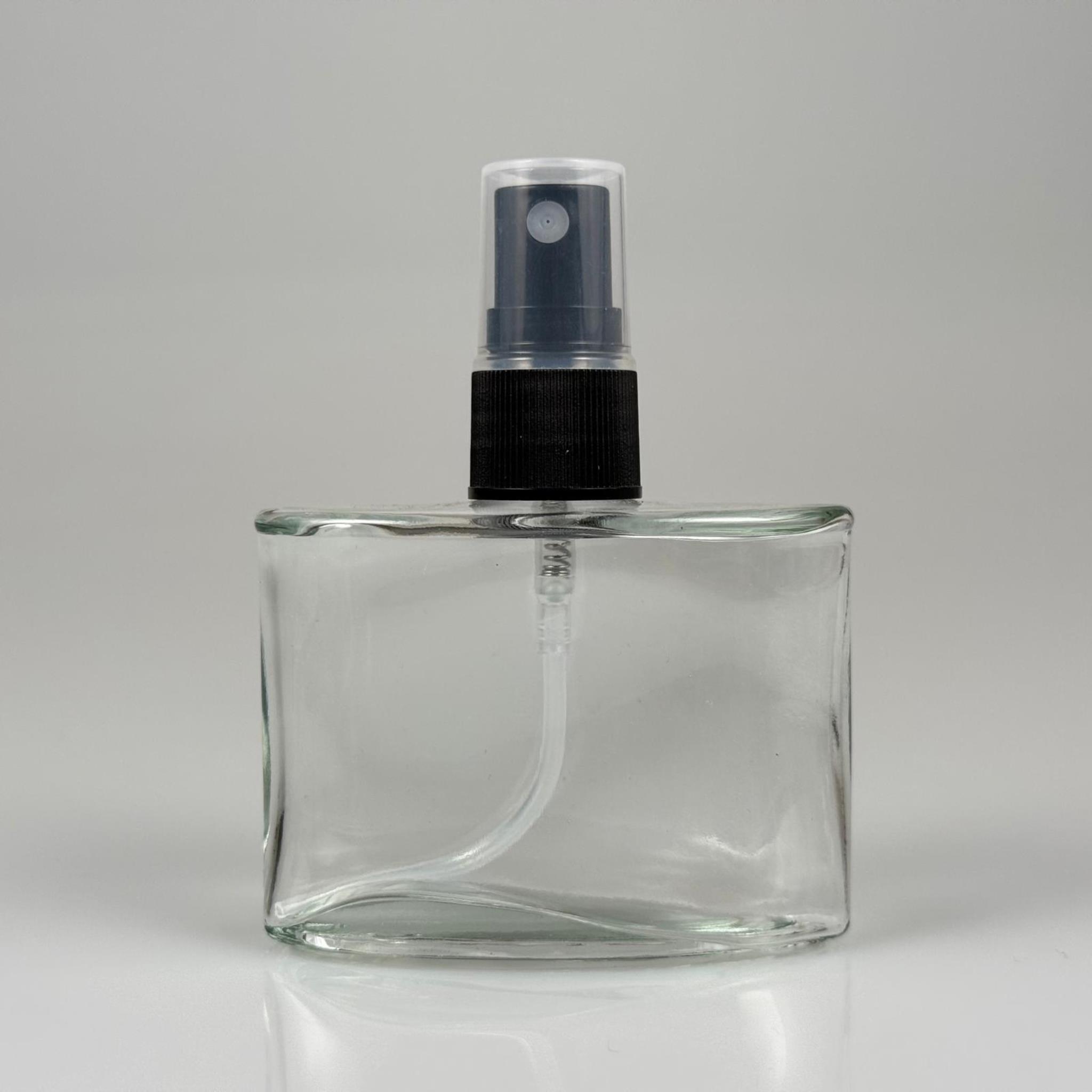 50 CC YASSI KÖŞELİ CAM ŞİŞE + SİYAH SPREY FISFIS - 50 ML HEDİYELİK CAM KOLONYA ŞİŞESİ - DÜĞÜN, NİŞAN, SÖZ, KINA, CENAZE, PROMOSYON İÇİN HEDİYELİK KOLONYA ŞİŞELERİ