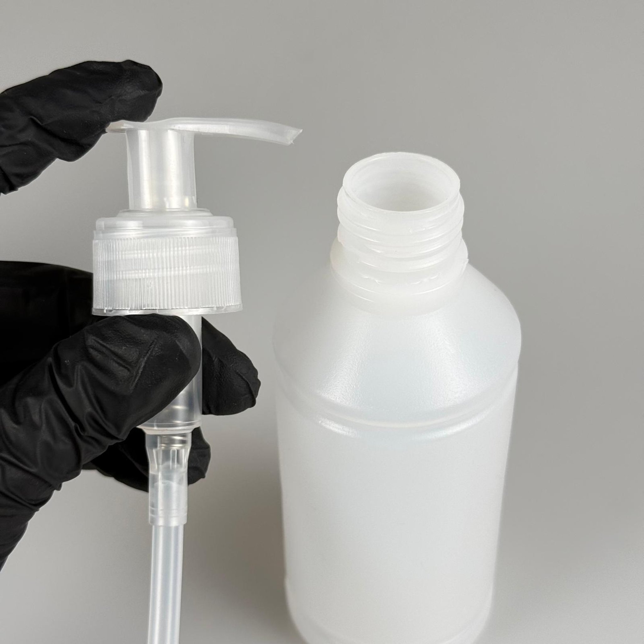 250 CC TİNER ŞİŞESİ - ŞEFFAF SIVI SABUN POMPALI - 250 ML KİMYASALA DAYANIKLI PLASTİK ŞİŞE - 0,25 LT POLİETİLEN ŞİŞE